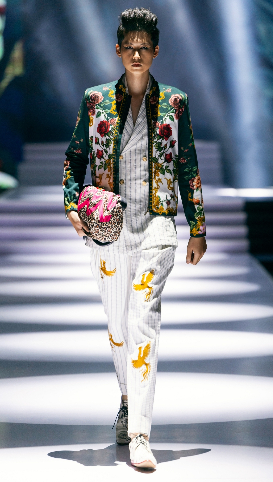 Look 01 2025 Vietnam International Fashion Week