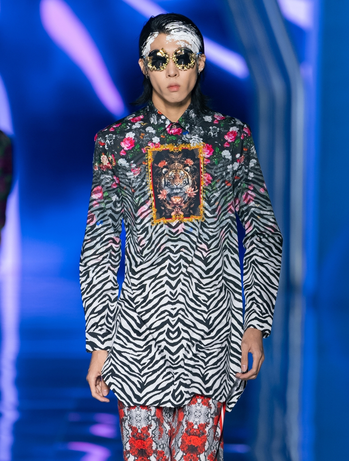 Dynast Tiger Print Shirt