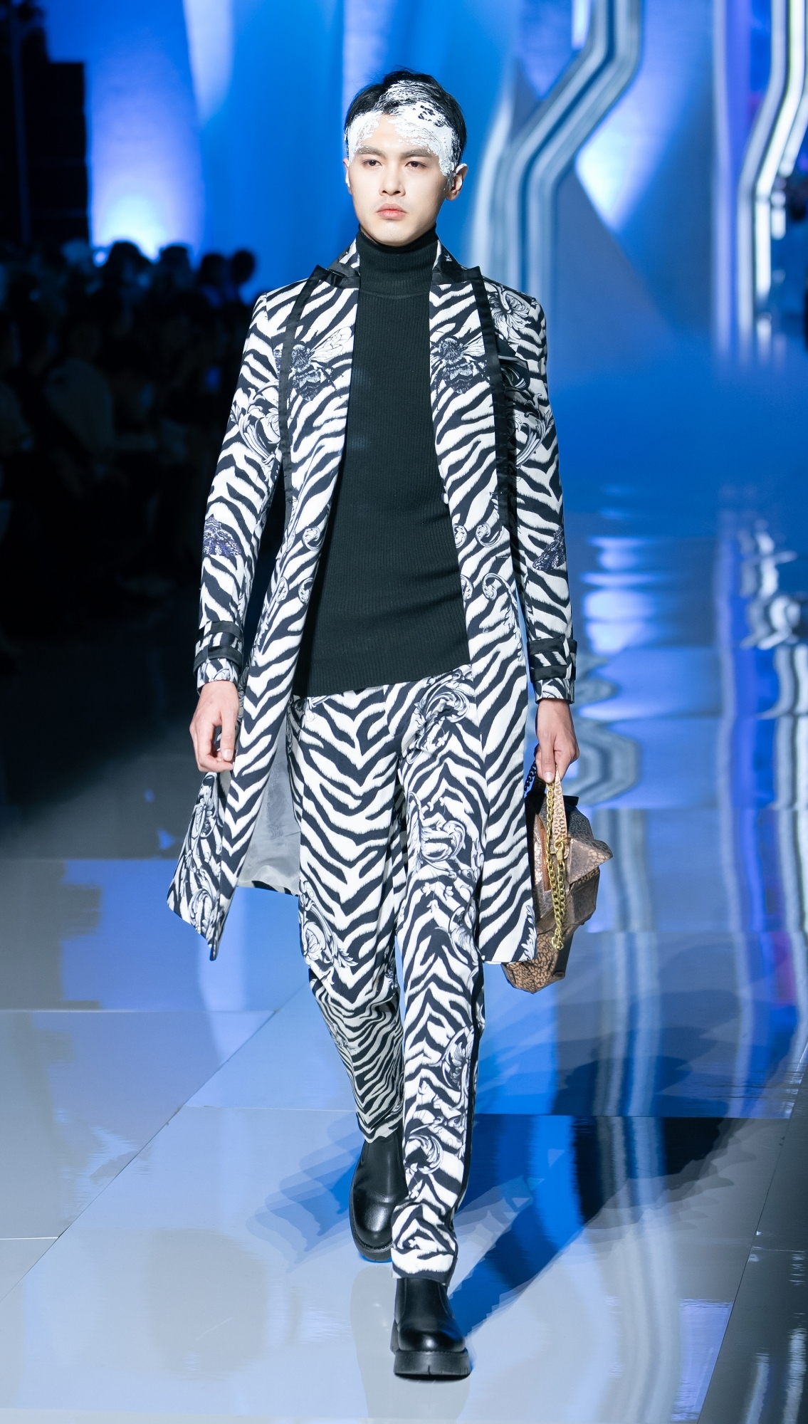 Look 03 2025 Harbin Fashion Week China