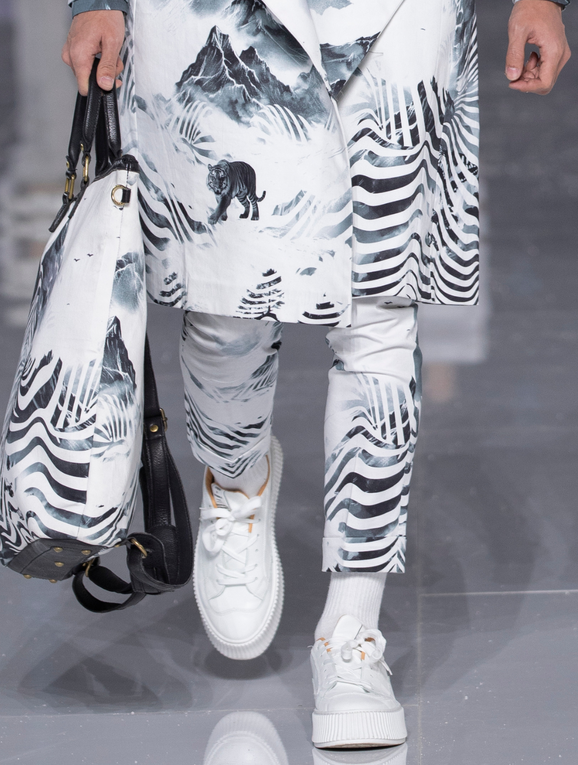 Rohtang Printed Pants