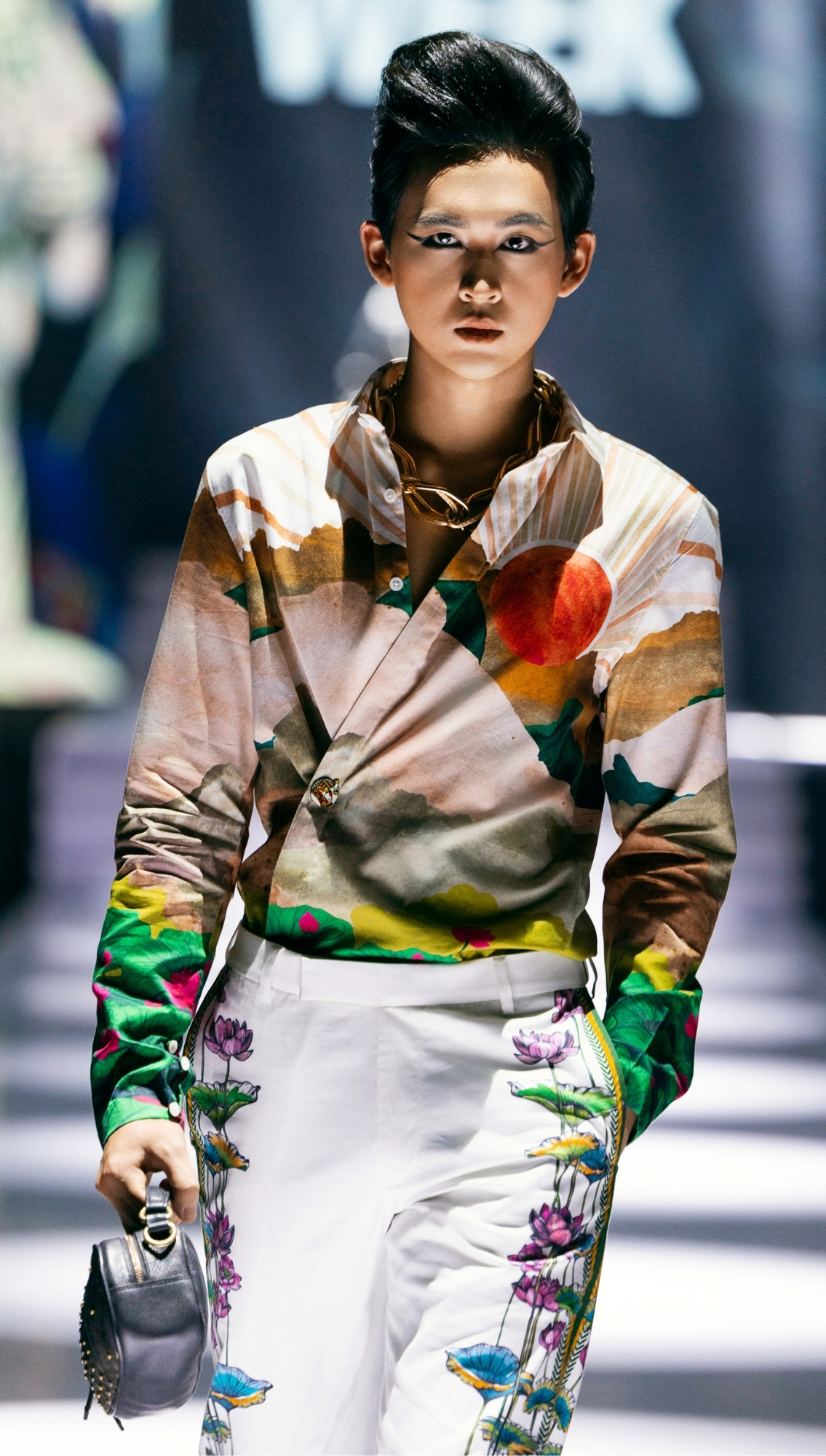 Look 11 2025 Vietnam International Fashion Week