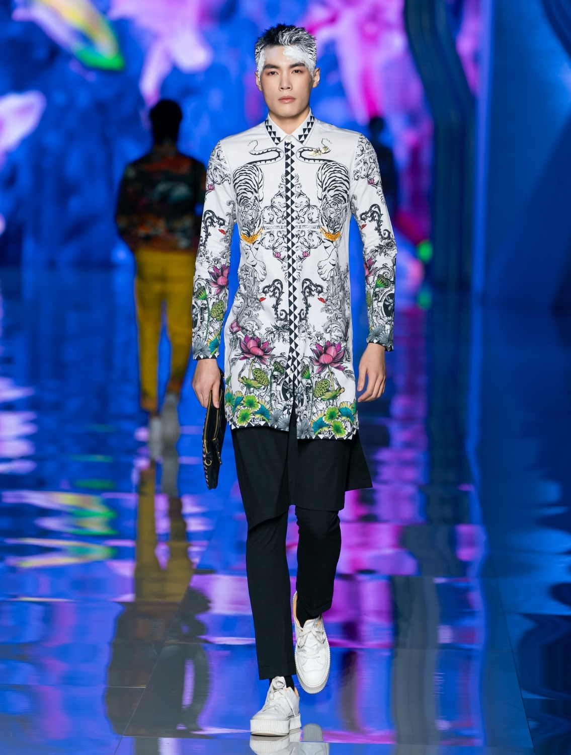 Prysm Crouching Tiger Printed Shirt