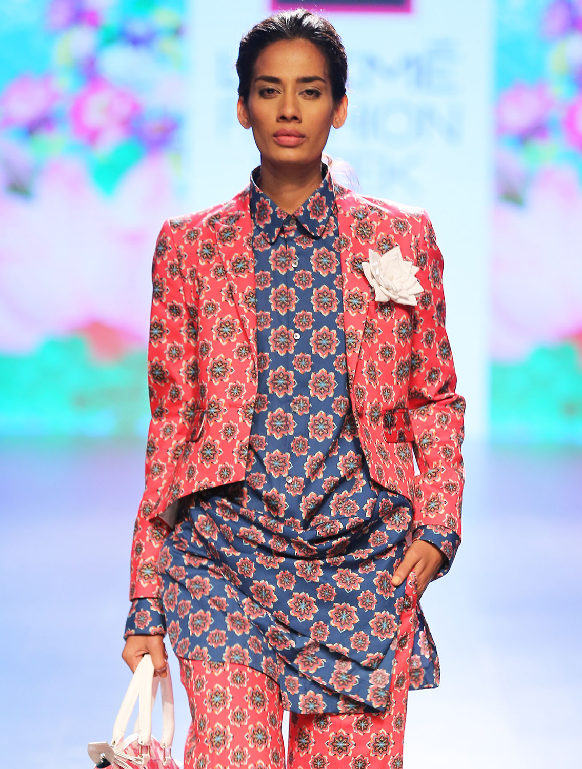 Red Xena Crop Blazer in Ziziphus Print