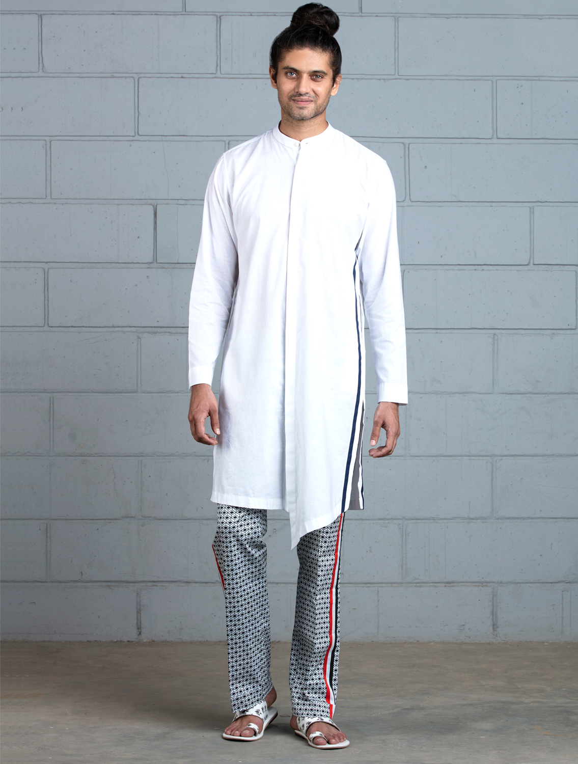 Kortajon Handloom Cotton Kurta with Striper