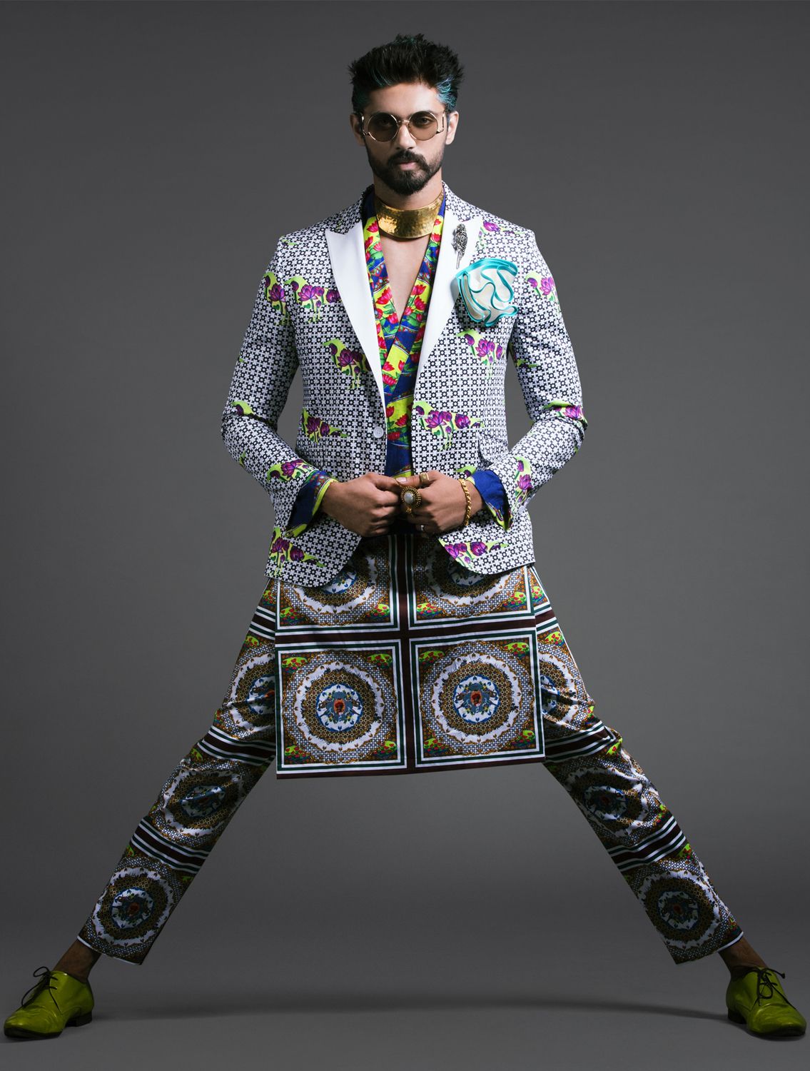 Consonance Peak Lapel Blazer