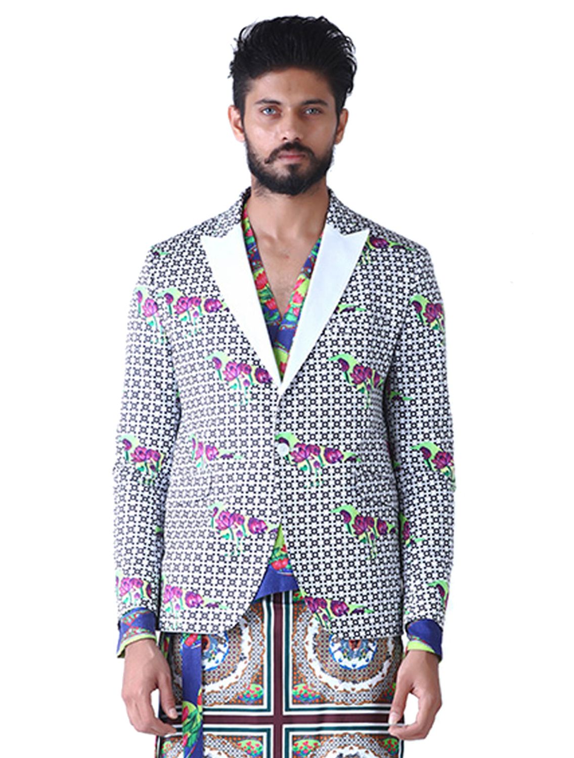 Consonance Peak Lapel Blazer