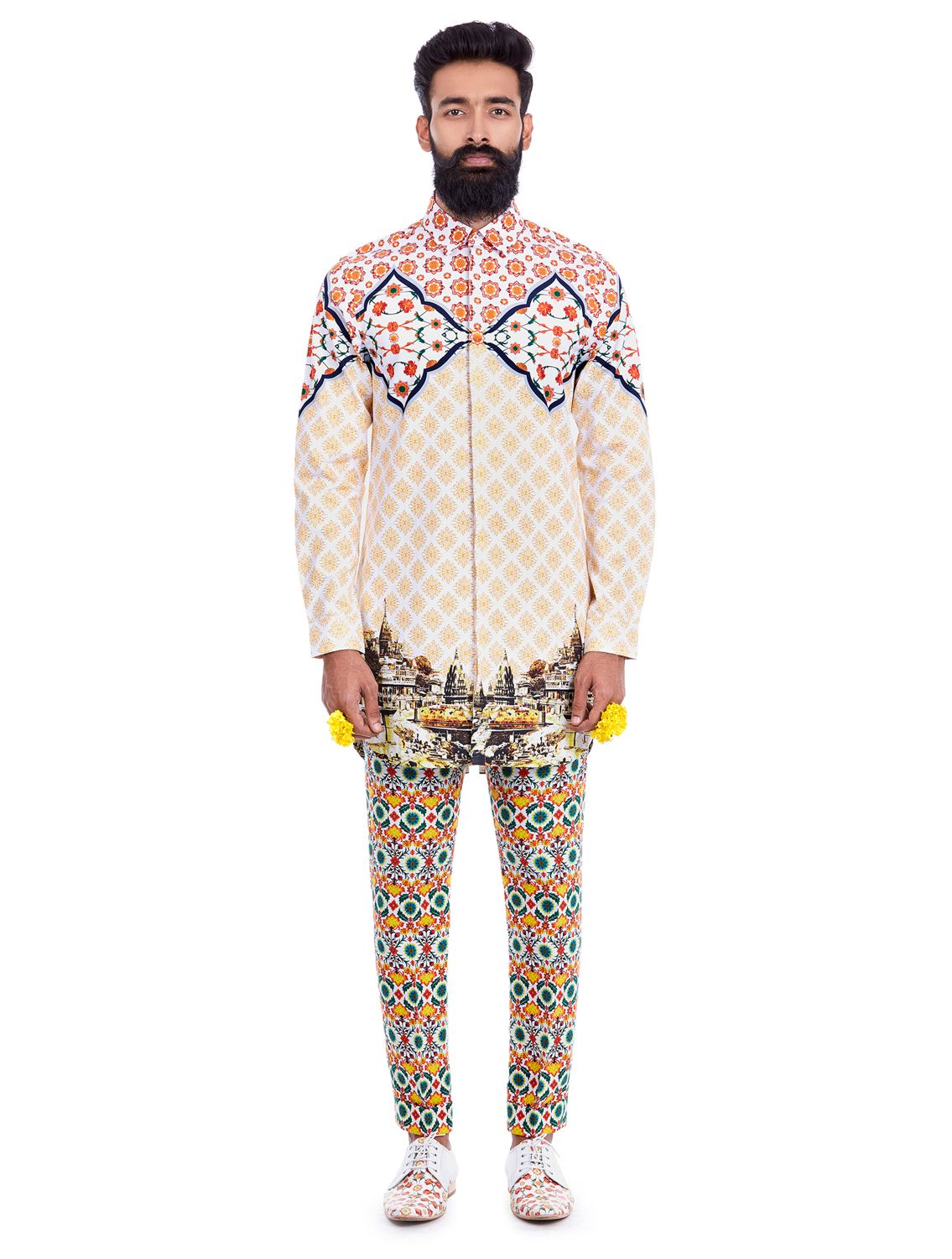 Shirt in all over Ashwamedh print