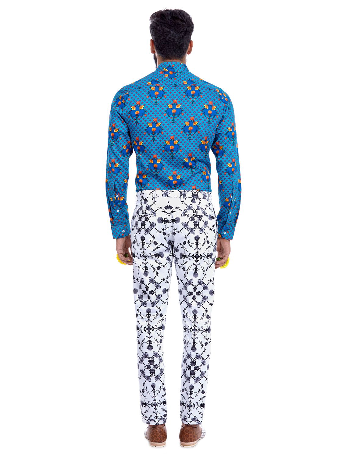 Shirt in all-over Ustaad print