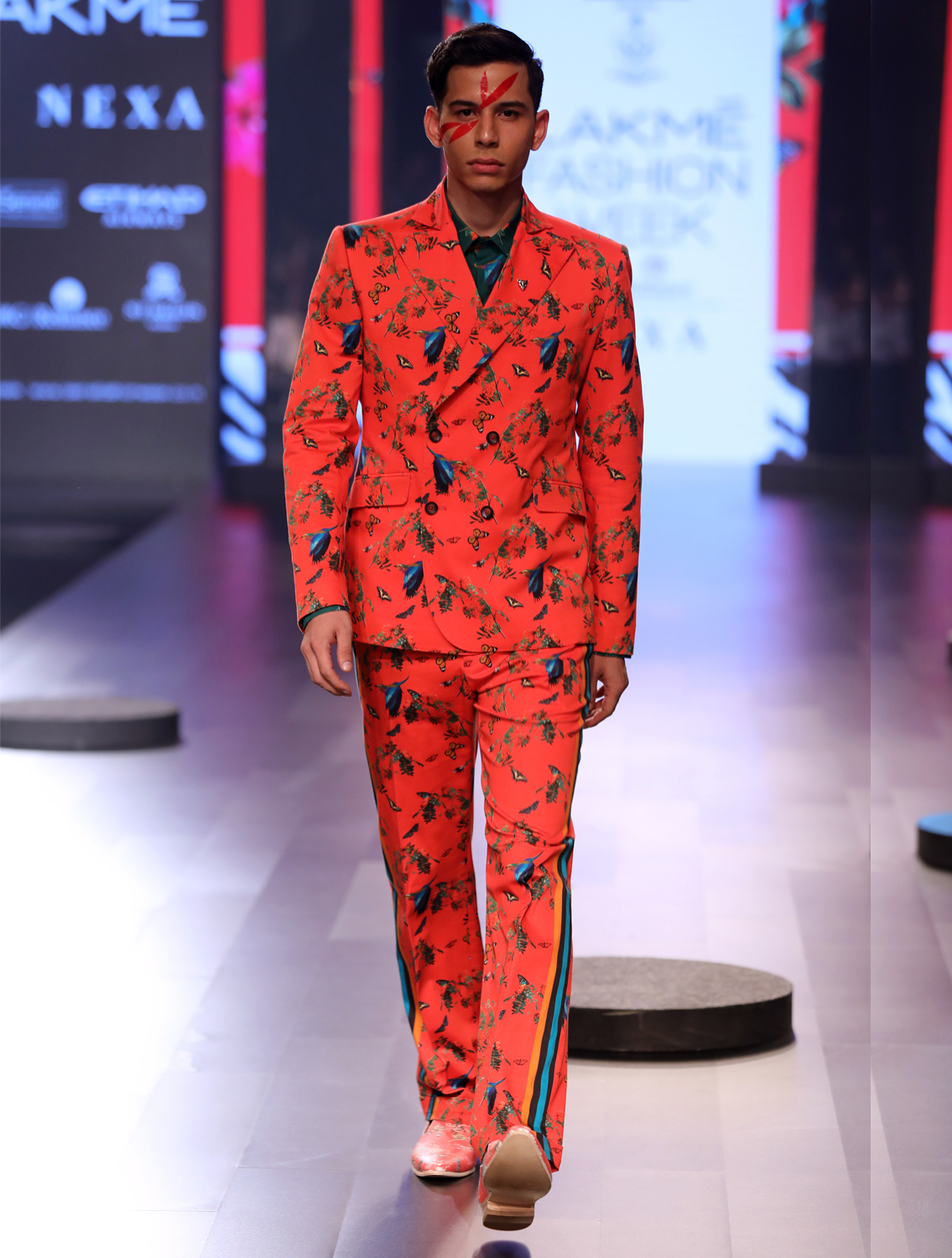 Hemis Double-Breasted Printed Blazer Full