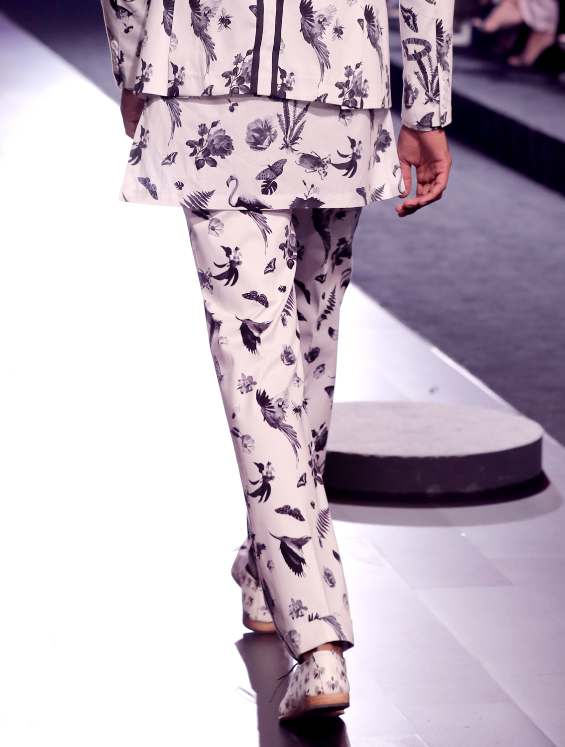 Shere All-over Printed Trousers with Striper on Sides