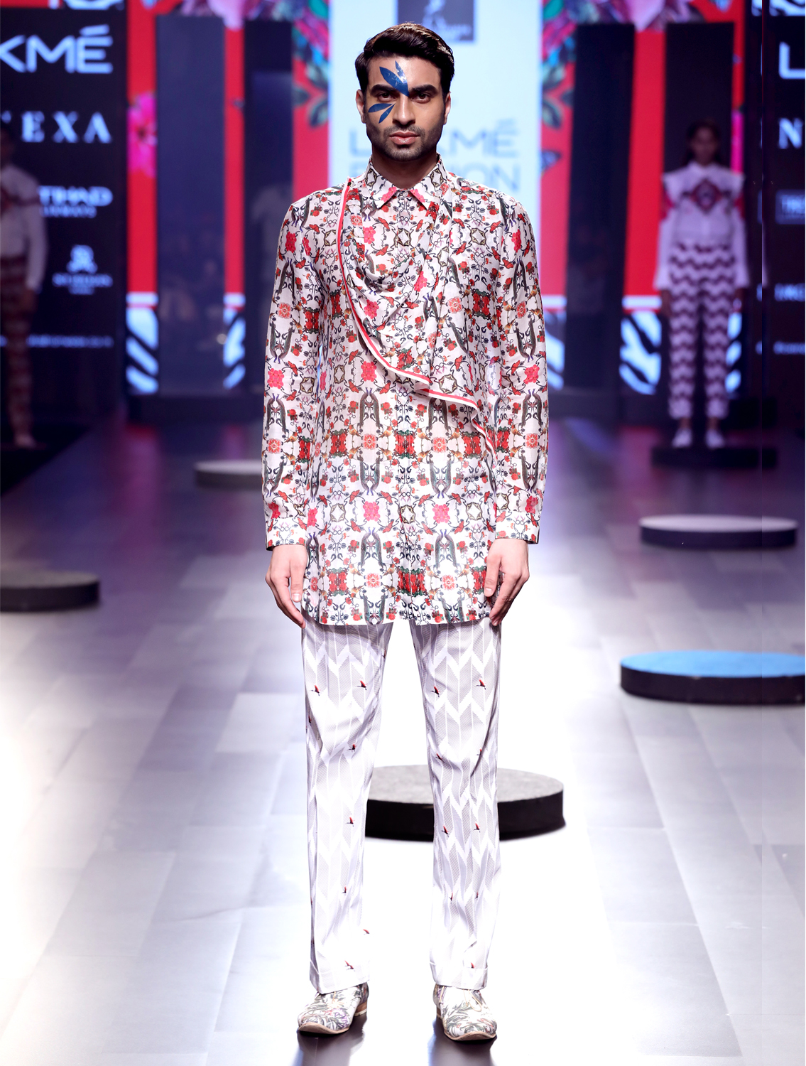 Manas All-over Printed Fine Handloom Cotton Cowl Shirt