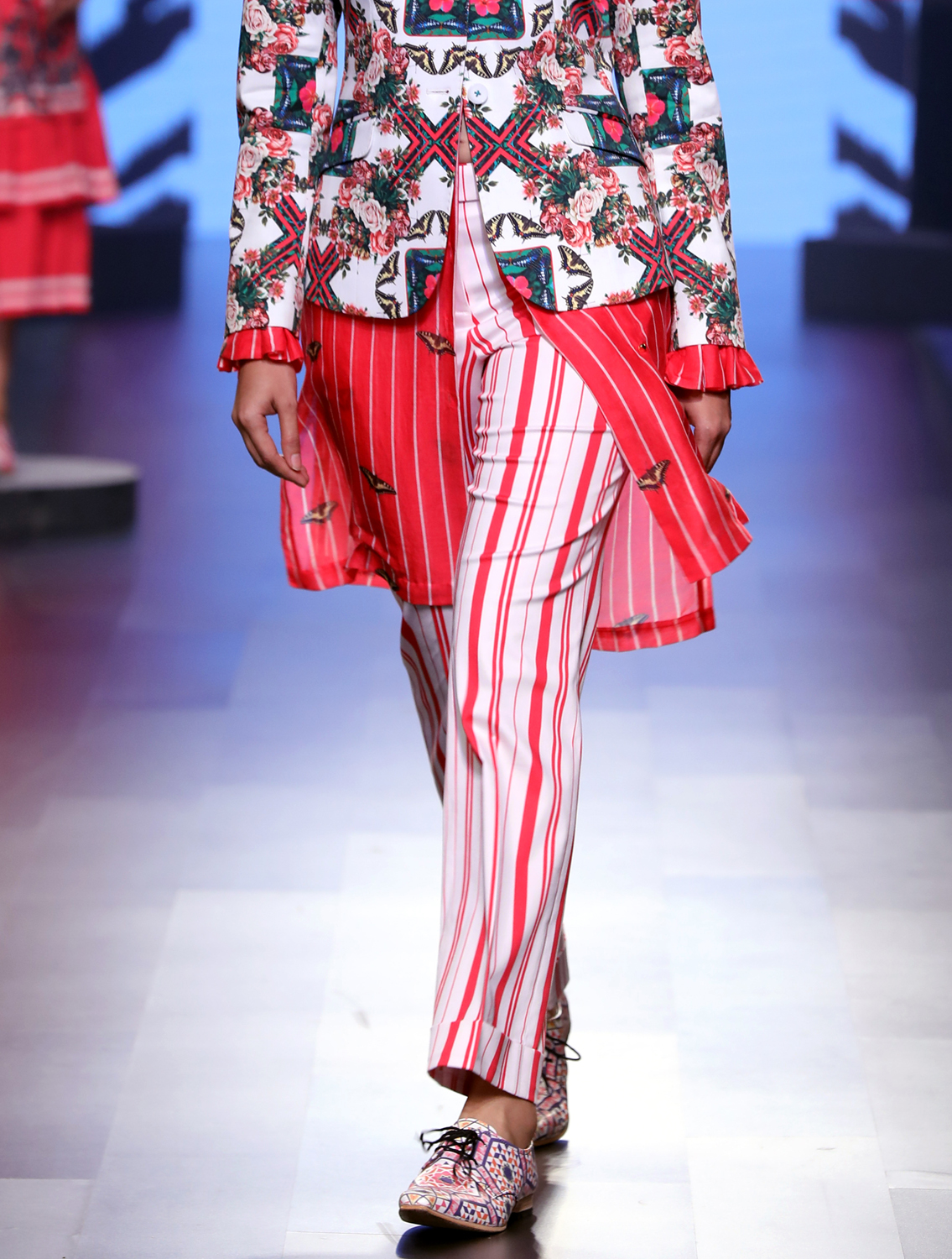 Melursus Striped Pants