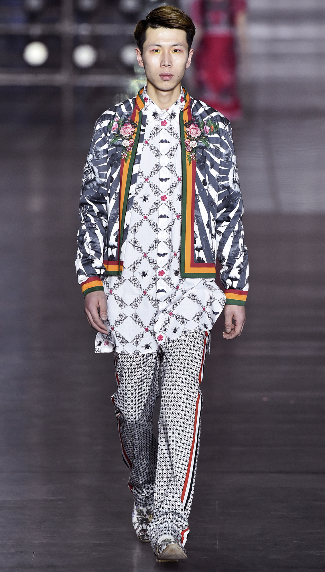 Tiger Bomber Jacket Nilgiri Shirt Percival Printed Pants with Striper on Sides