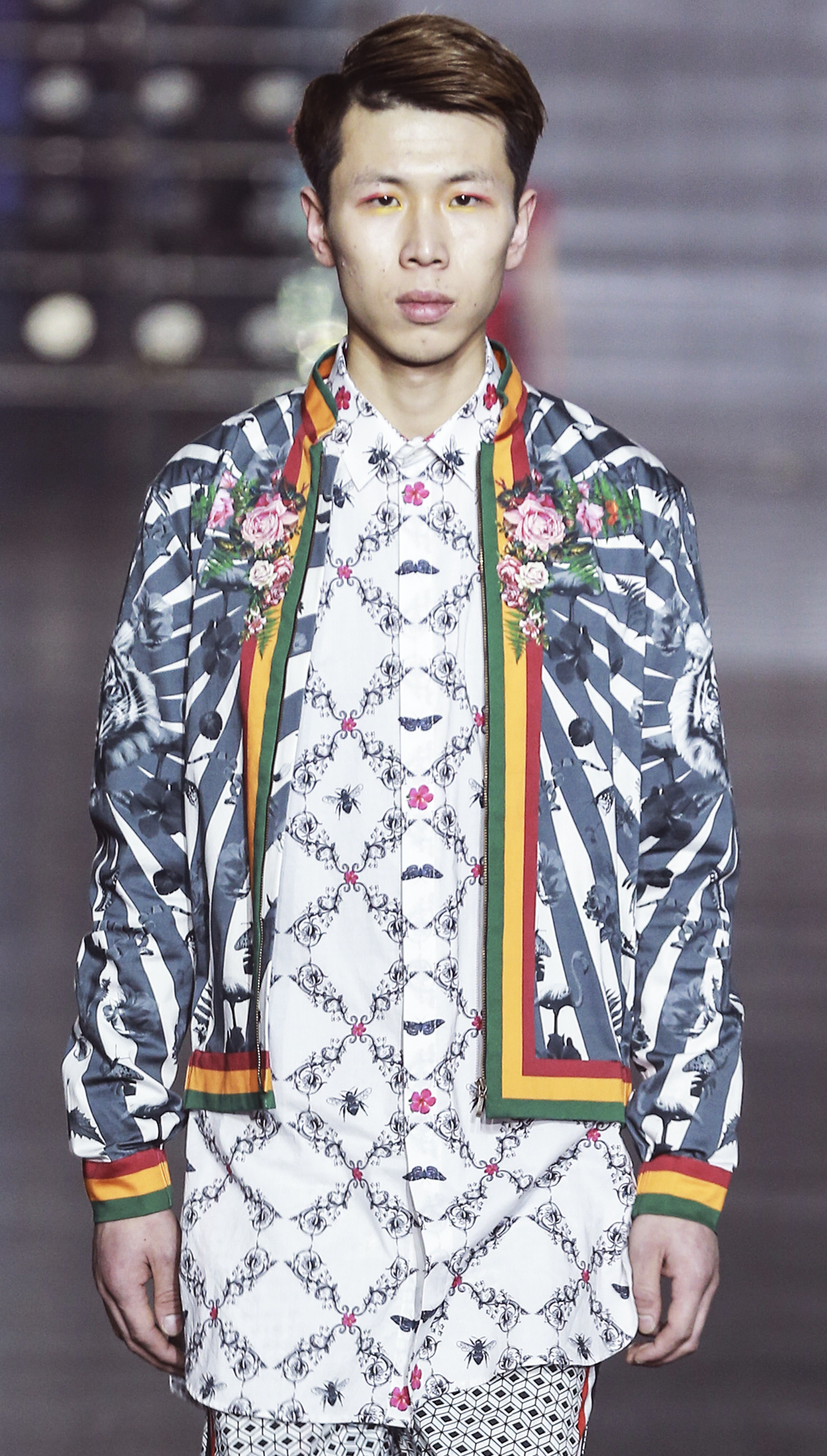 Tiger Bomber Jacket Nilgiri Shirt Percival Printed Pants with Striper on Sides