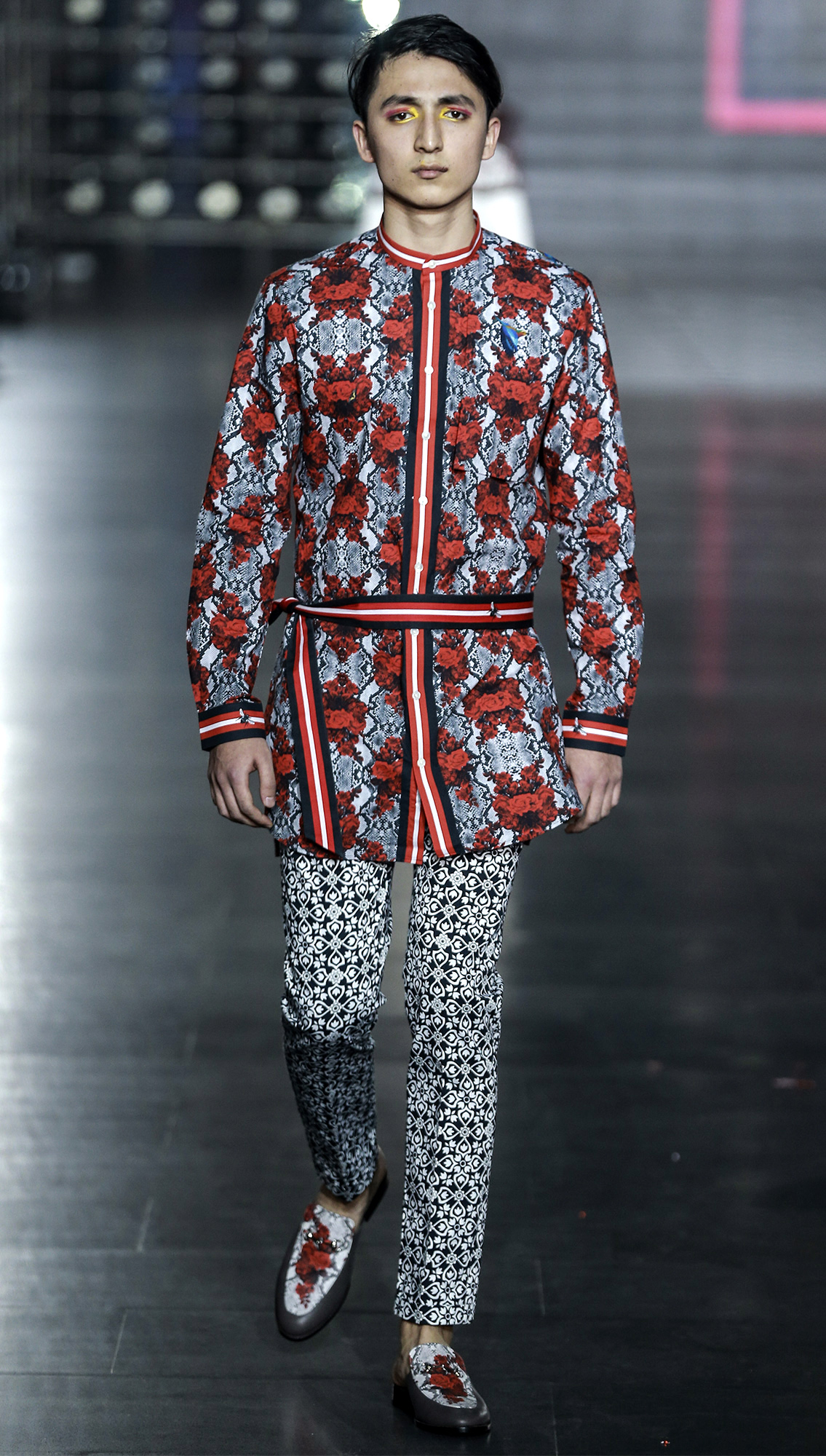 Leo Rose Signature Print Shirt Nucifera Trousers