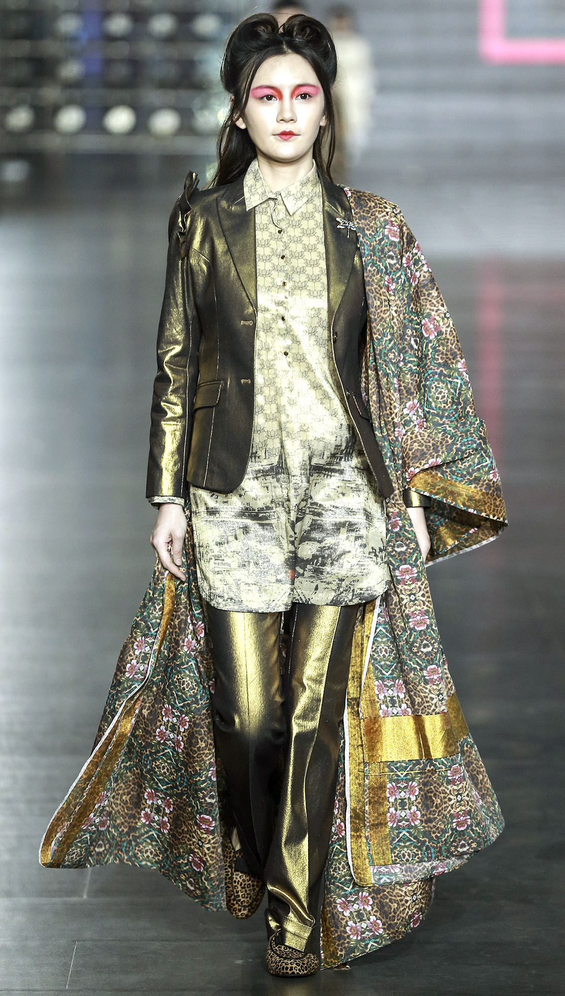 Gilda Golden Jacket Benares Shirt Golden Gildfera Trousers