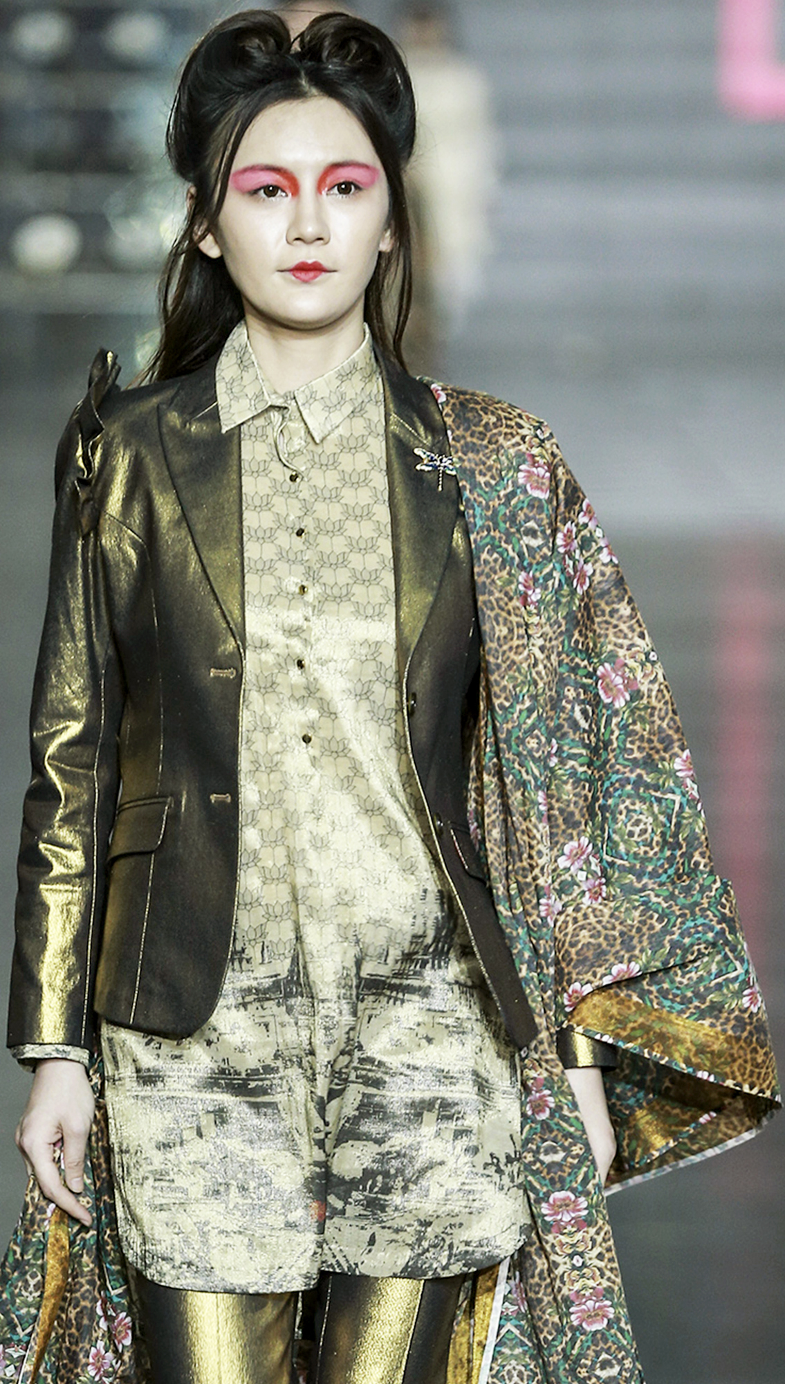 Gilda Golden Jacket Benares Shirt Golden Gildfera Trousers
