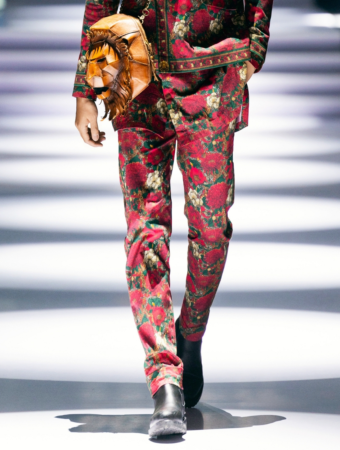 Roman Red Double Breasted Printed Suit