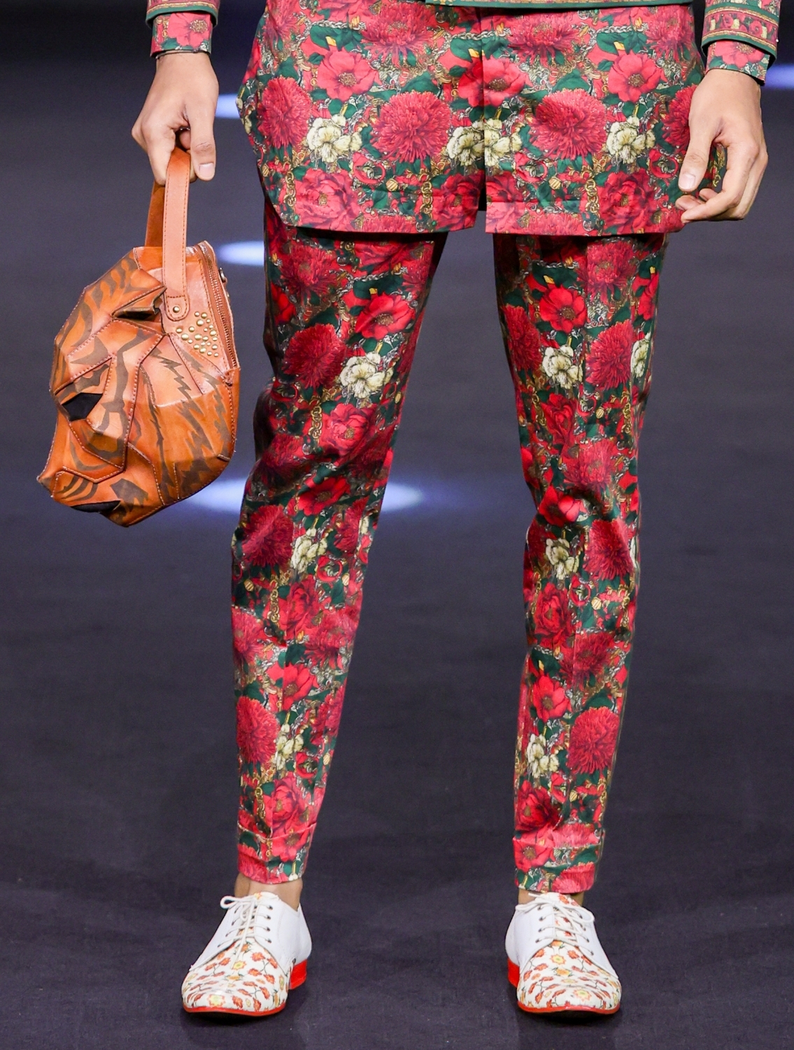 Roman Red Double Breasted Printed Suit