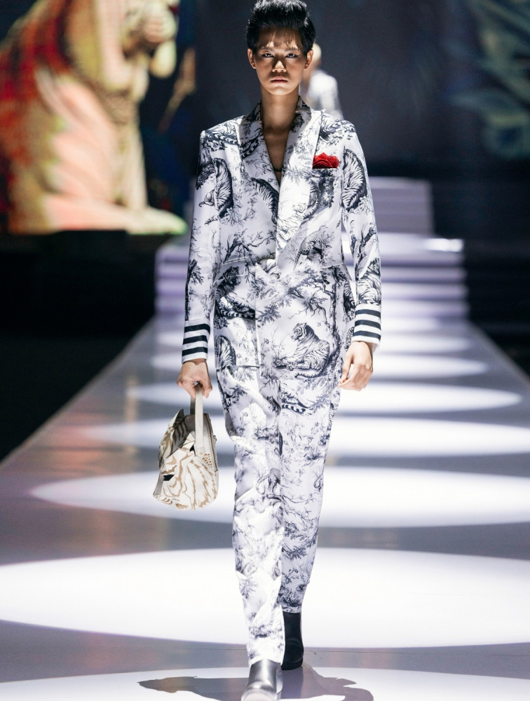 Image of Daryl White Double Breasted Printed Suit