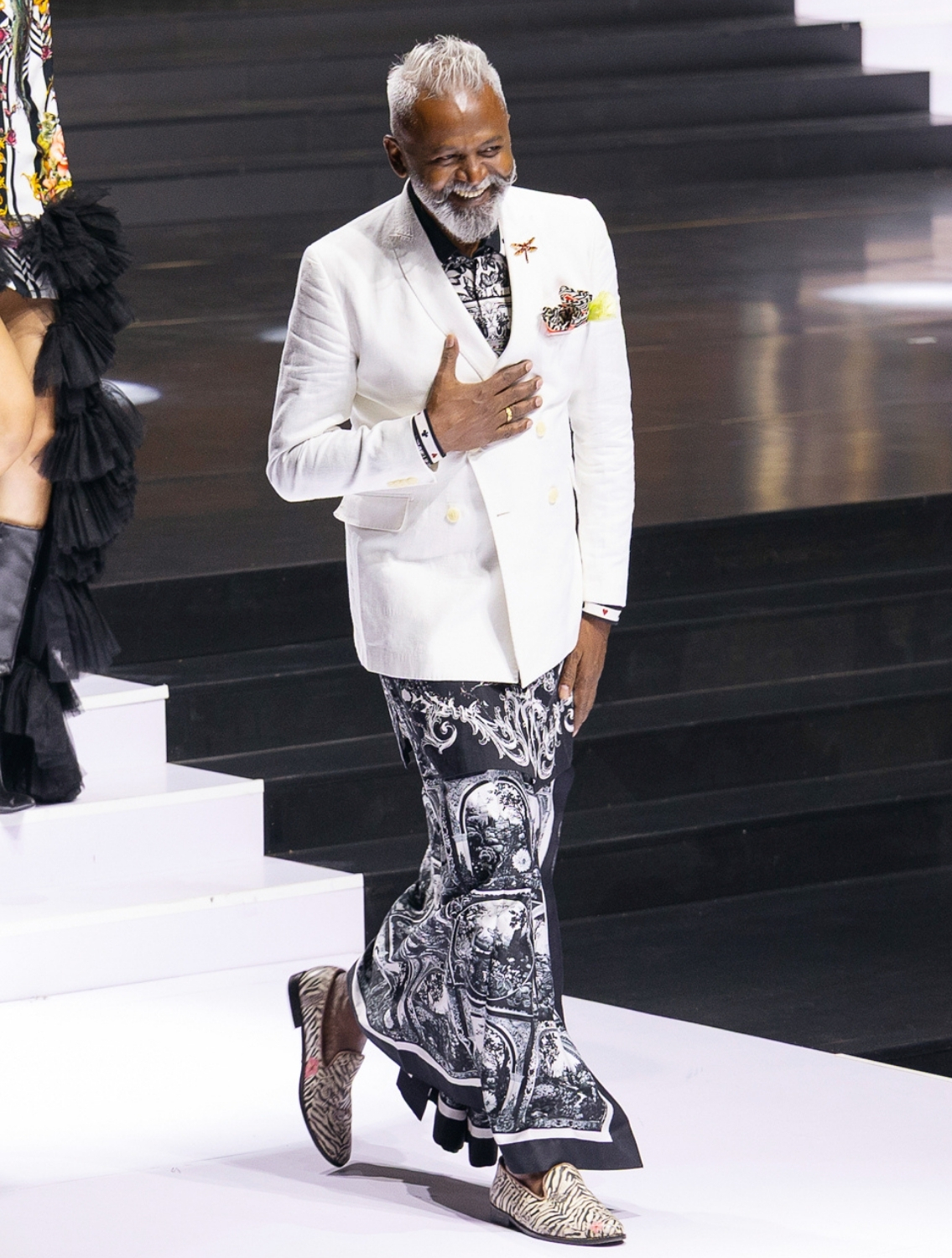 Baroque Monochrome Sarong Dhoti