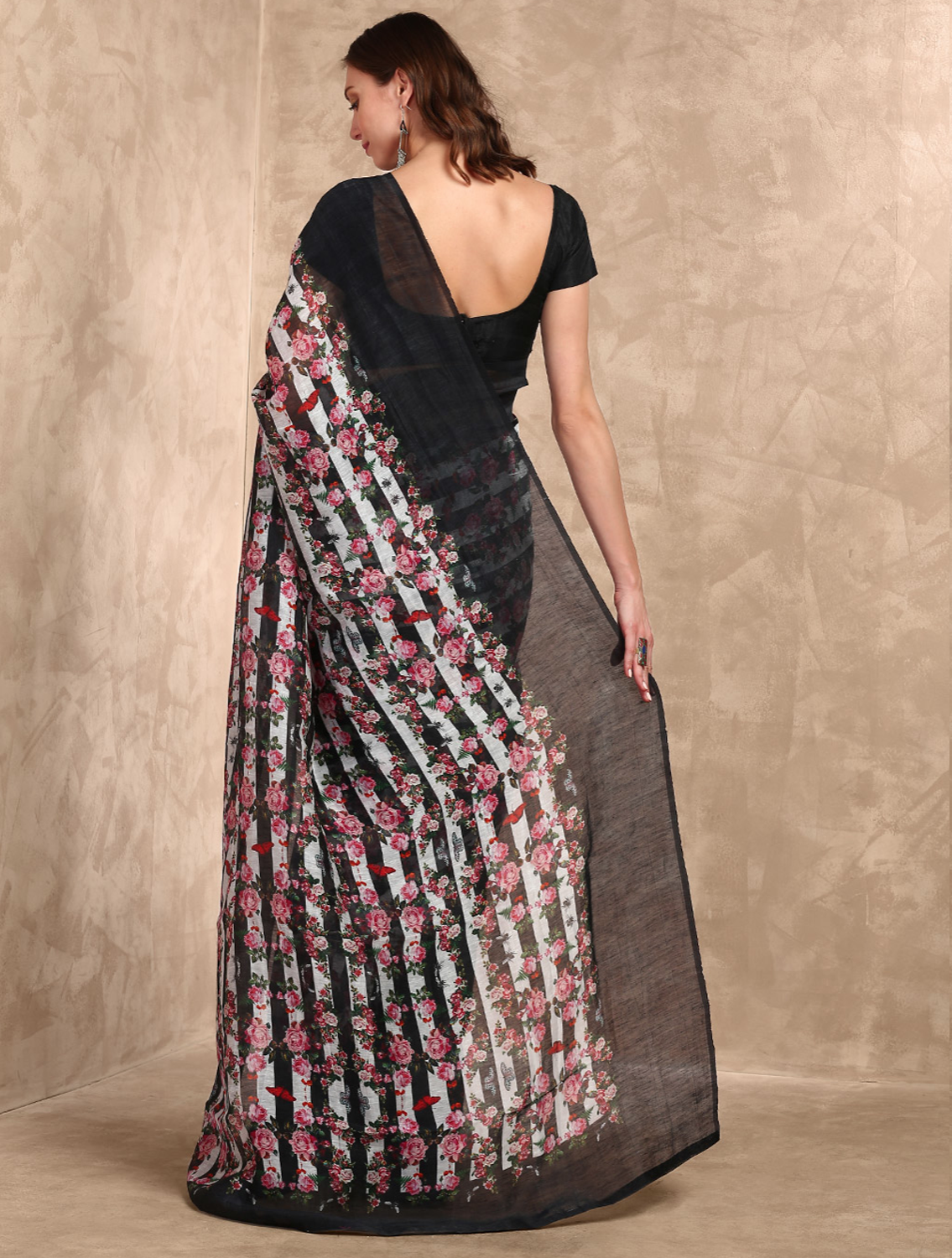 Black Nuit Handloom Saree