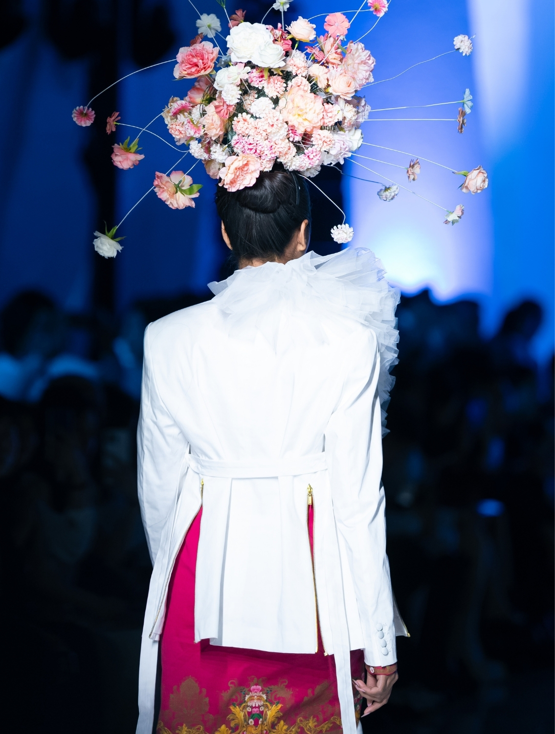 Julia White Ruffled Blazer with Zippers