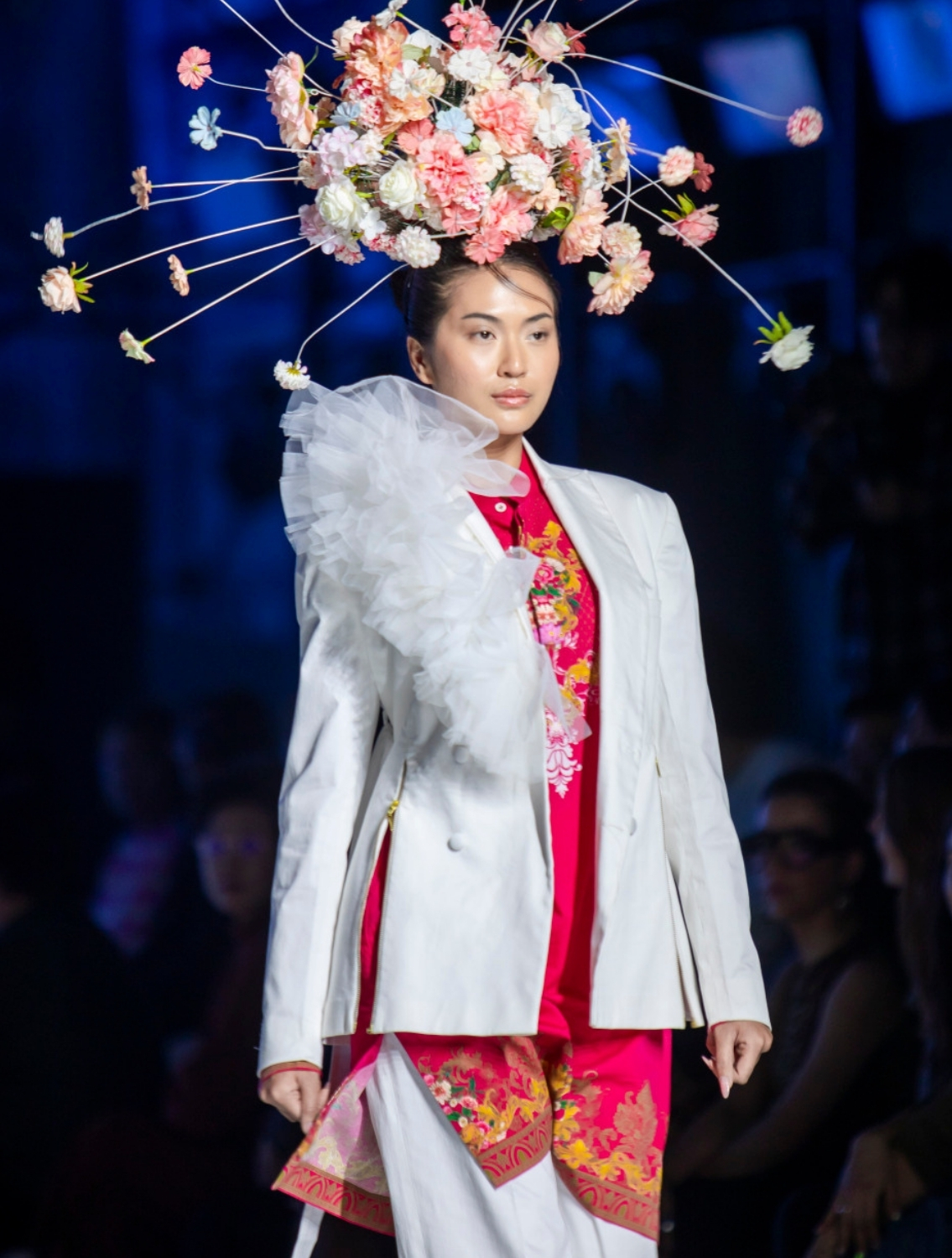 Julia White Ruffled Blazer with Zippers