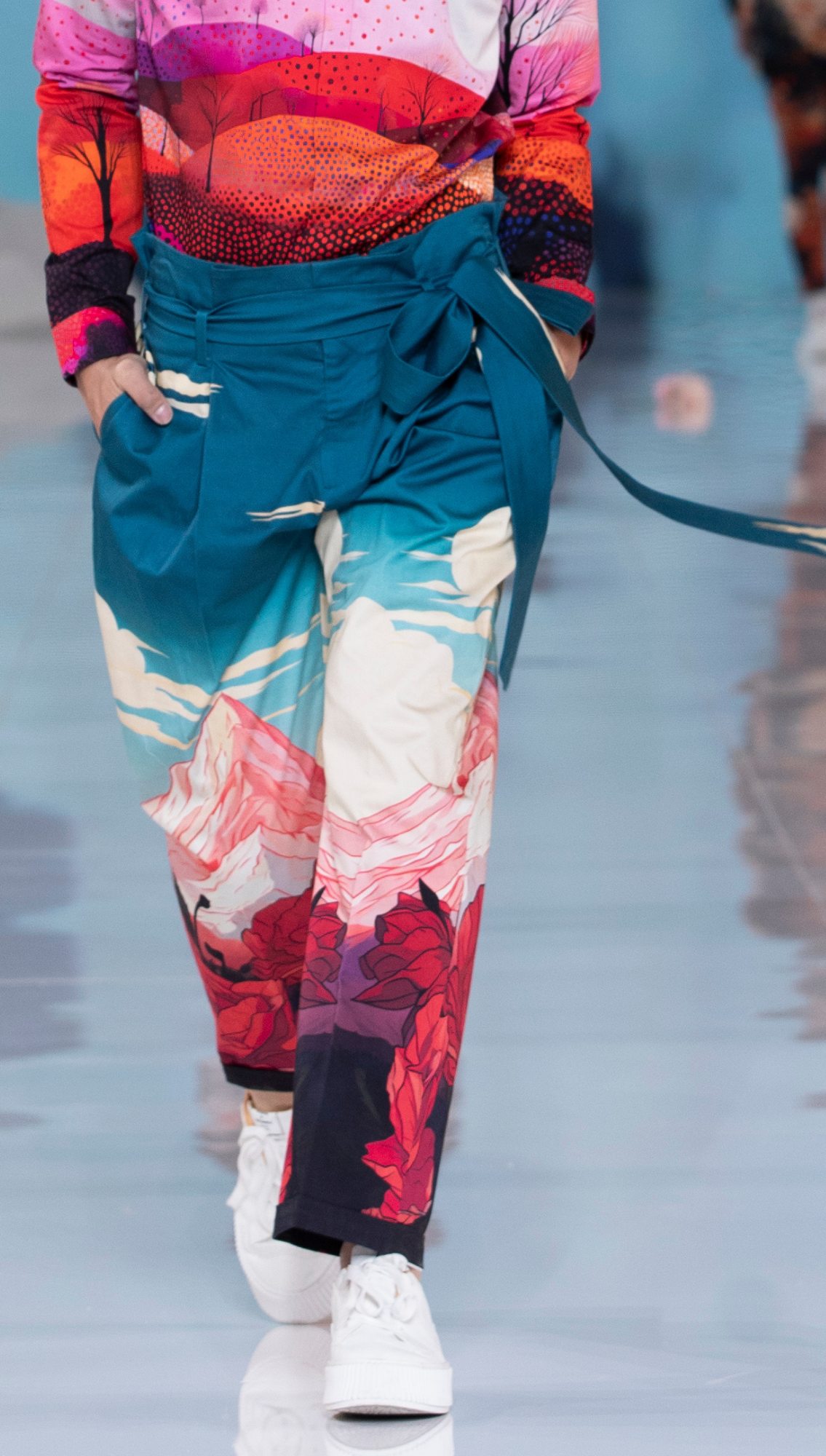 Valley Printed Pants