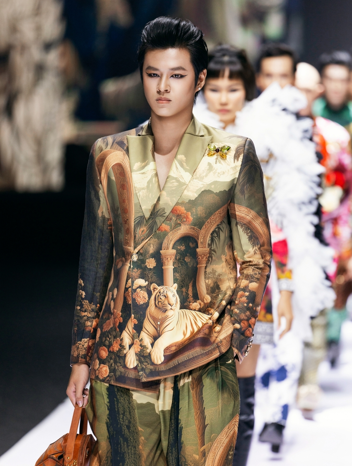 Doric Double Breasted Printed Suit