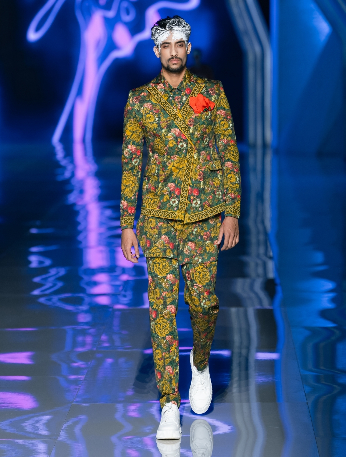 Gale Double Breasted Printed Blazer