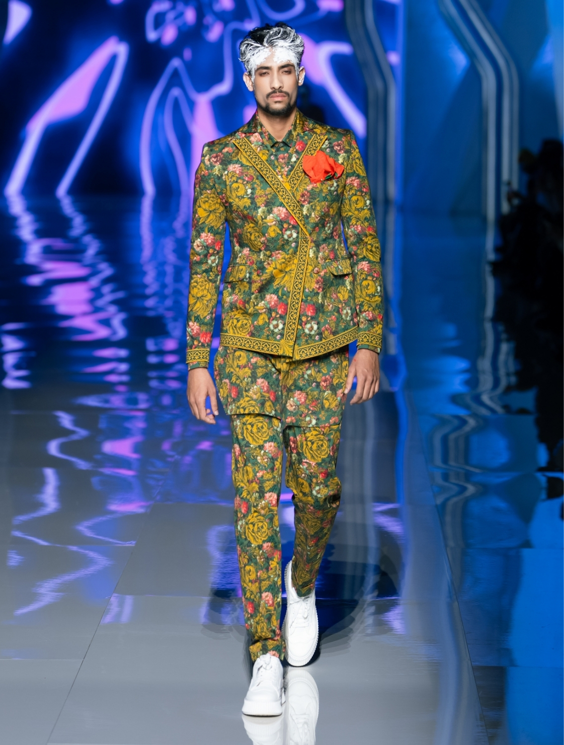Gale Double Breasted Printed Blazer