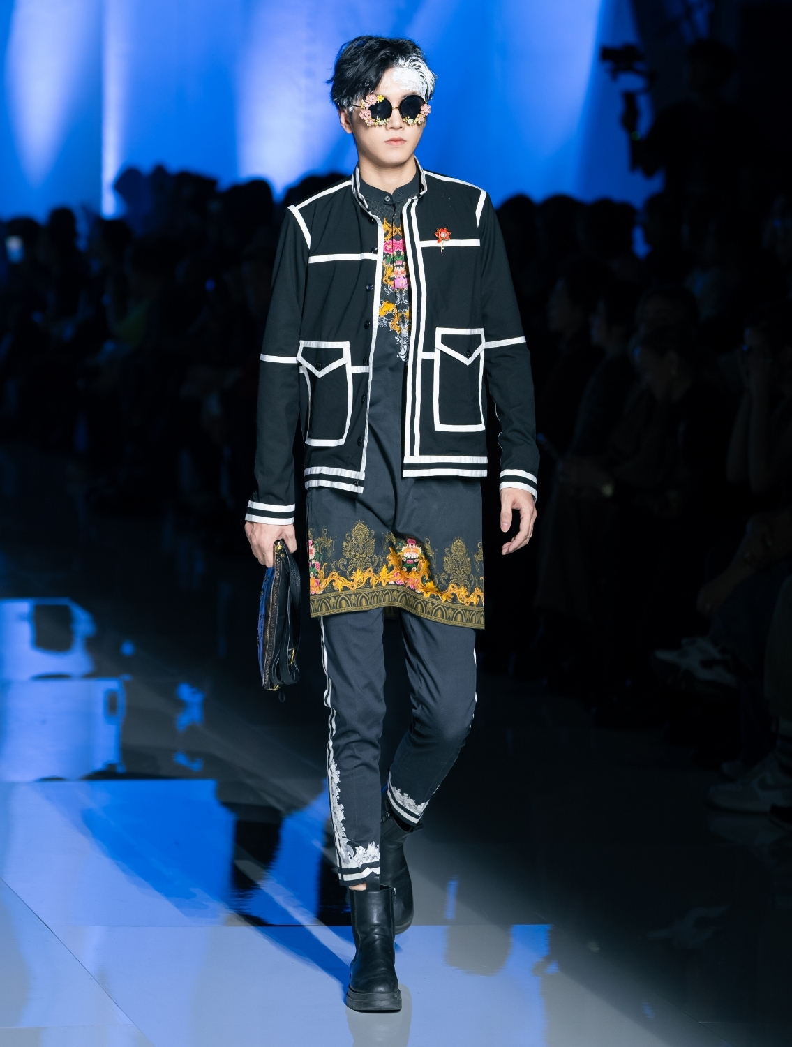 Monarch Black Engineered Printed Kurta