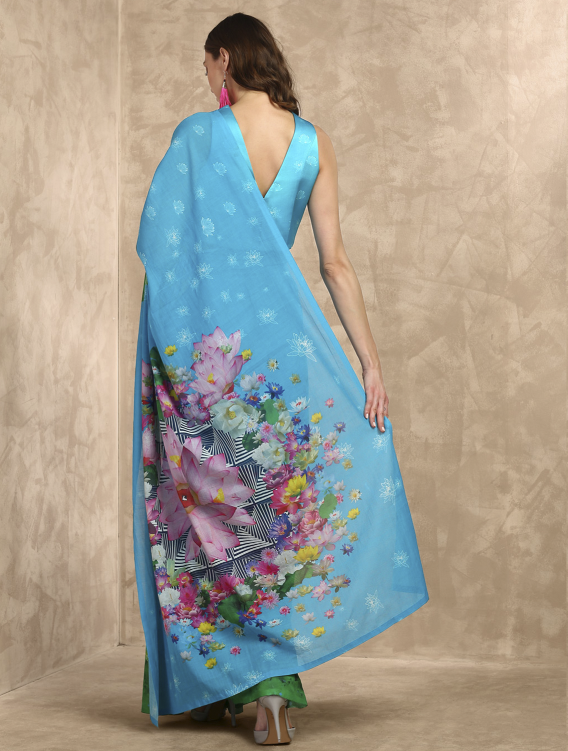 Aqua Lotus Sutra Printed Saree Back