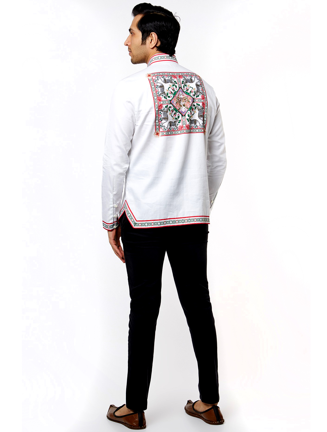 White Leo Hem Striper Shirt