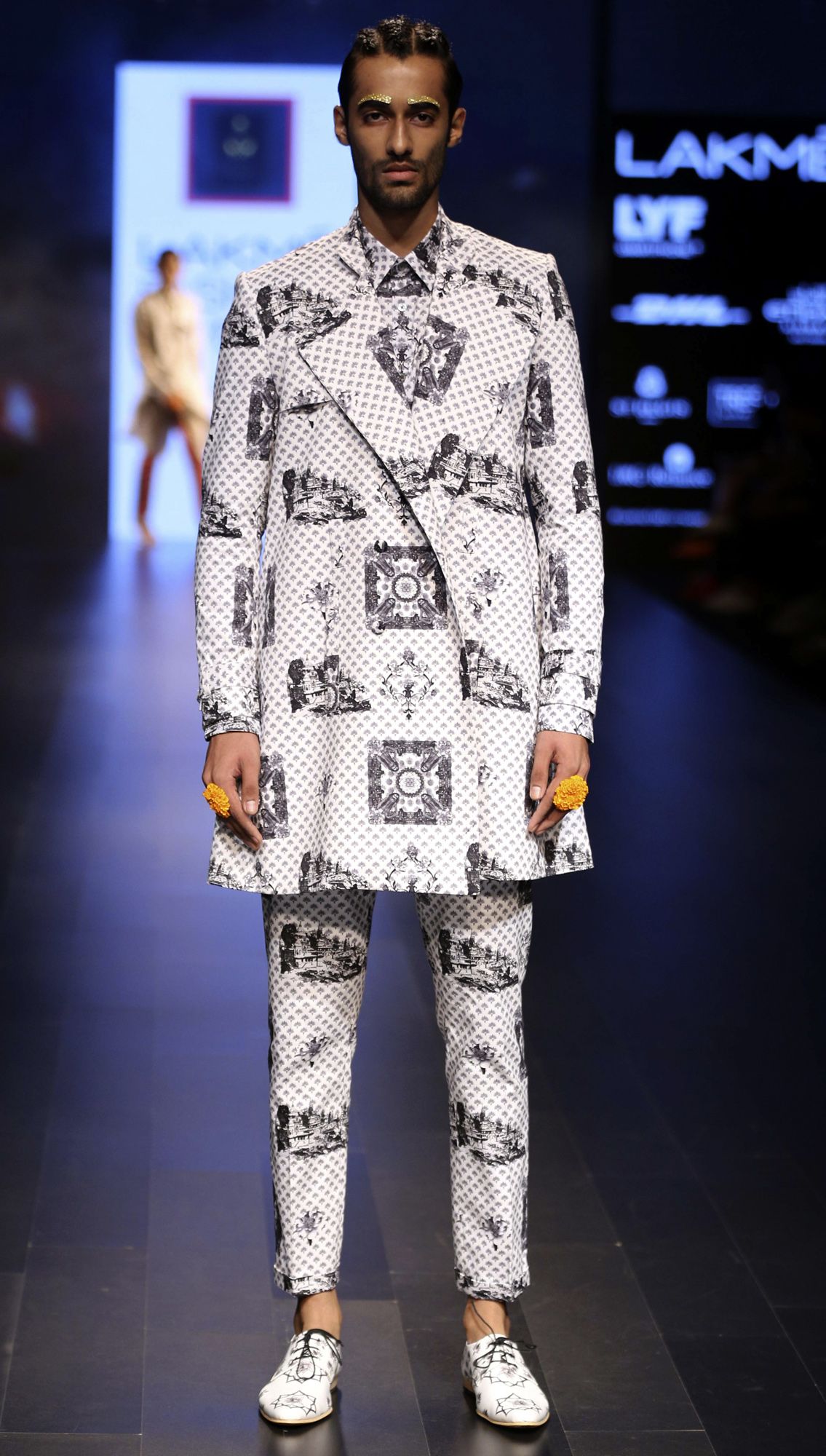 Shiv Trenchcoat Sanyasi Shirt Mukt Trousers