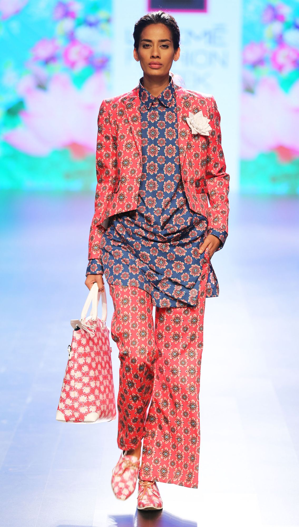 Trigonella Printed Wrap Shirt Trifolium Parallel Pants Xena Crop Blazer