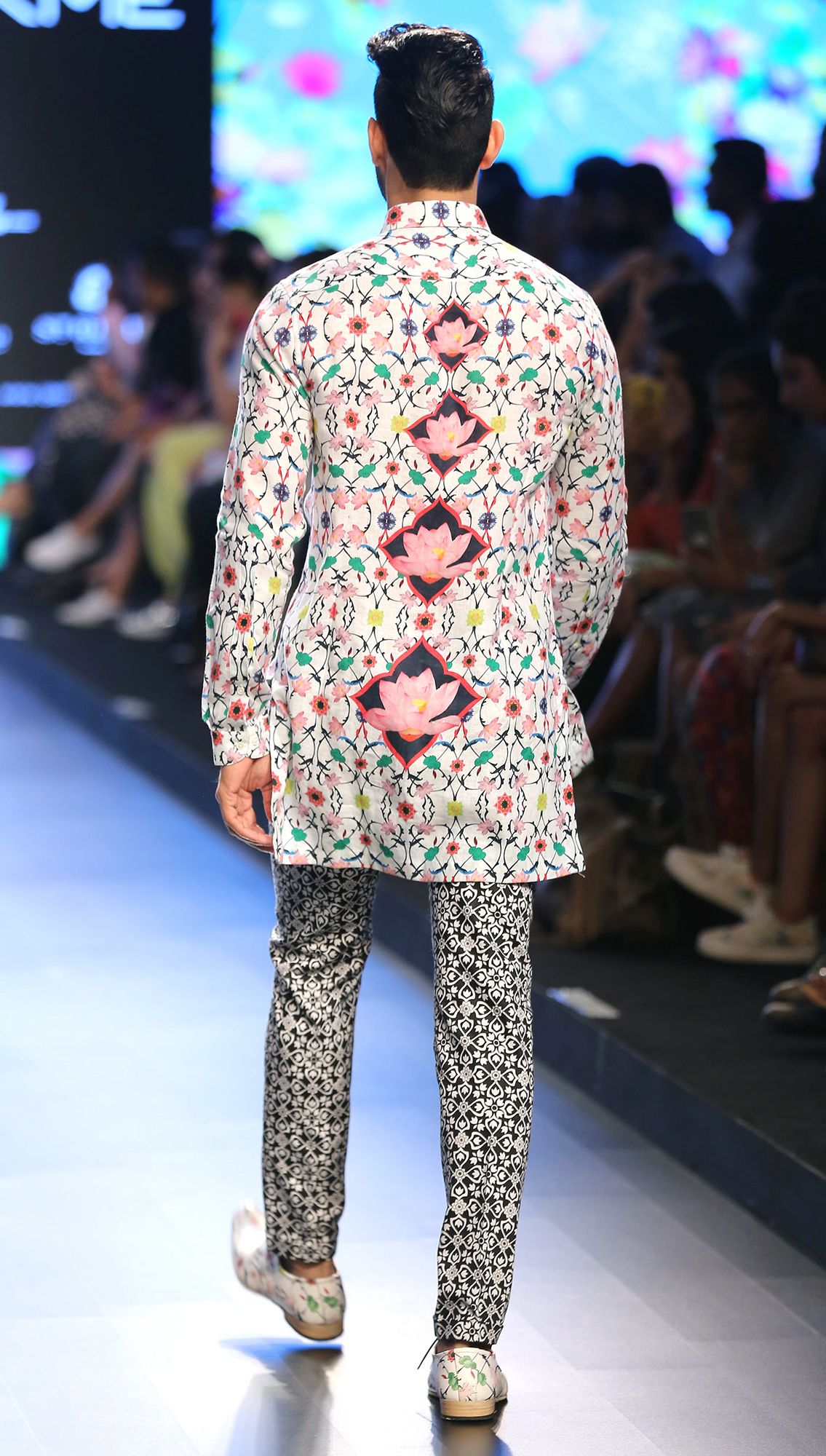 Nelumbo Printed Linen Shirt Nucifera Trousers