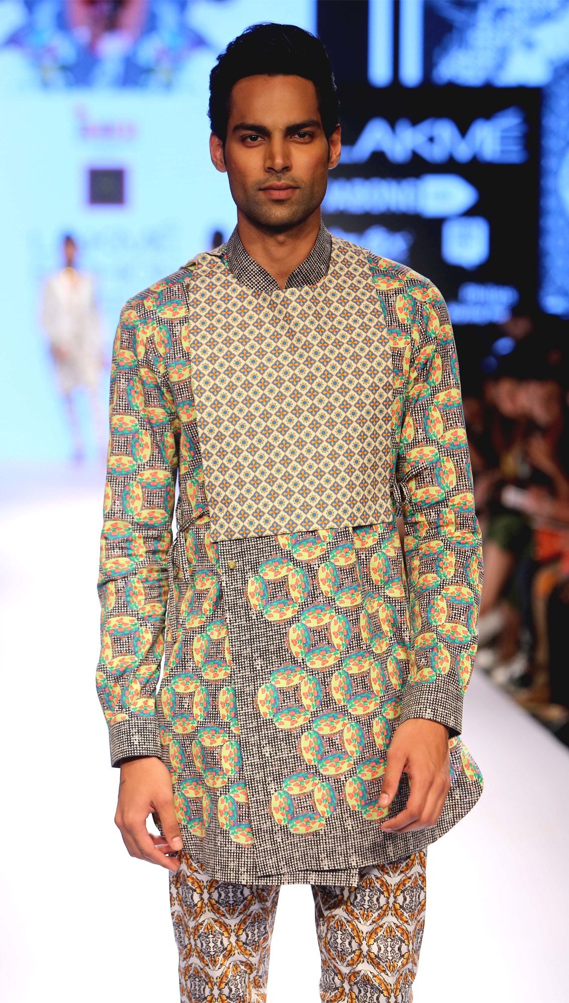 Kronos Angarkha Shirt Basch Trousers