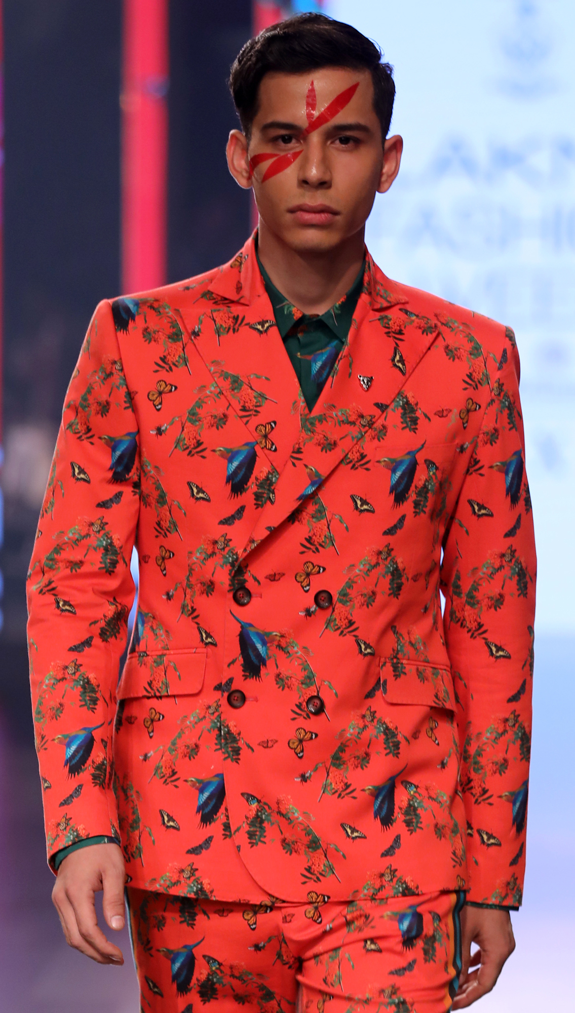 Hemis Printed Blazer and Pench All-over Printed Pants with Striper on Sides