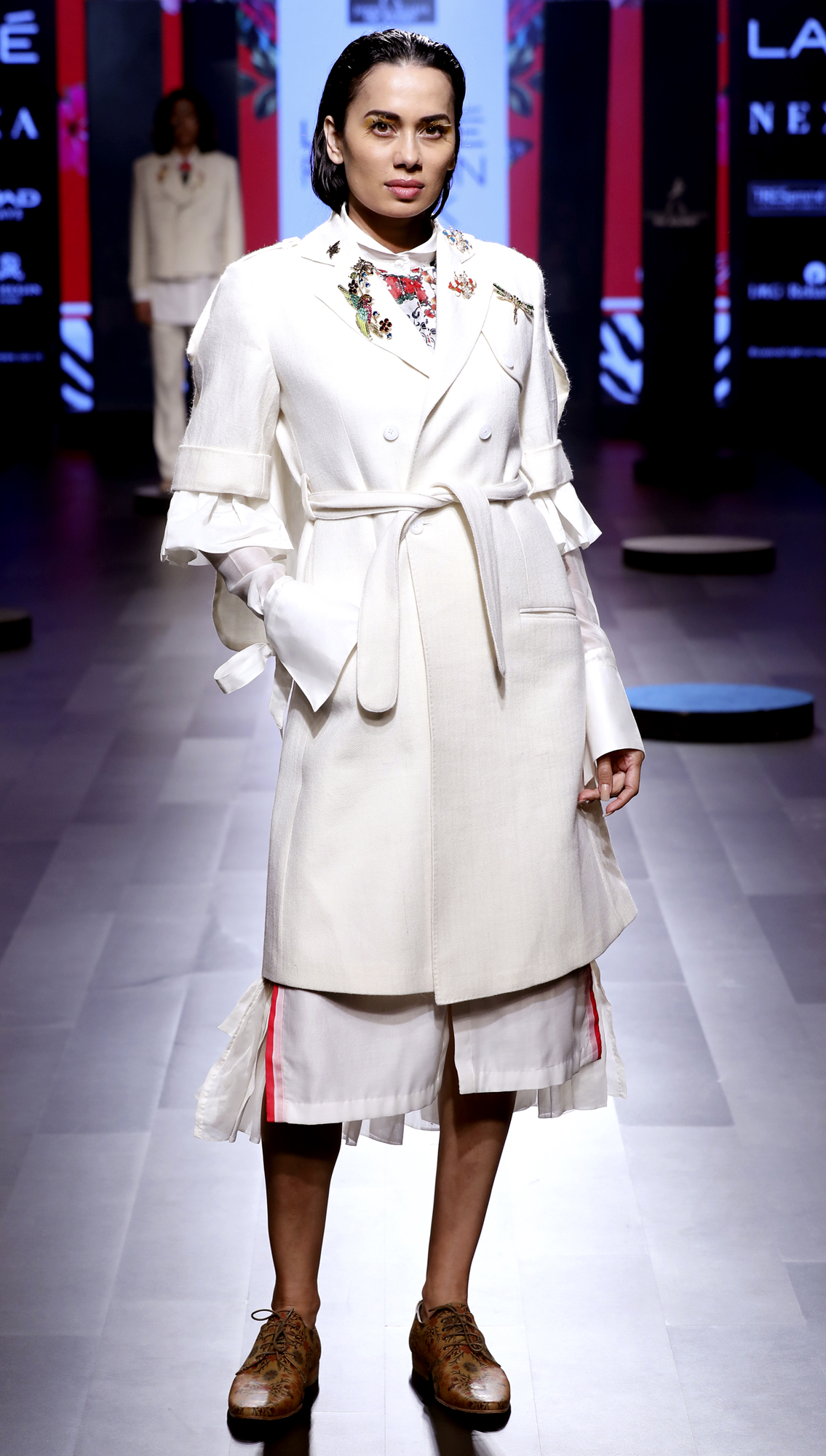 Pardus Double Breasted Trenchcoat in Merino Wool Felix Handloom Cotton Dress