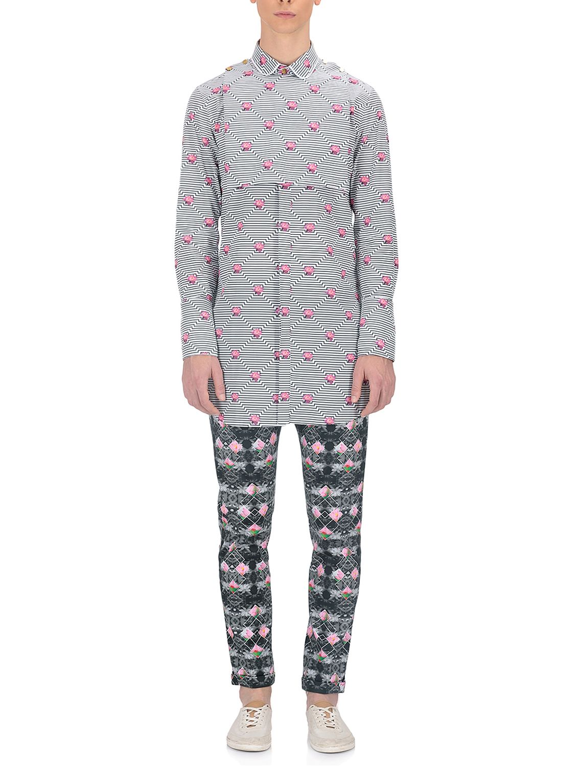 Black White Shirt with detachable bib in Tamarai Print