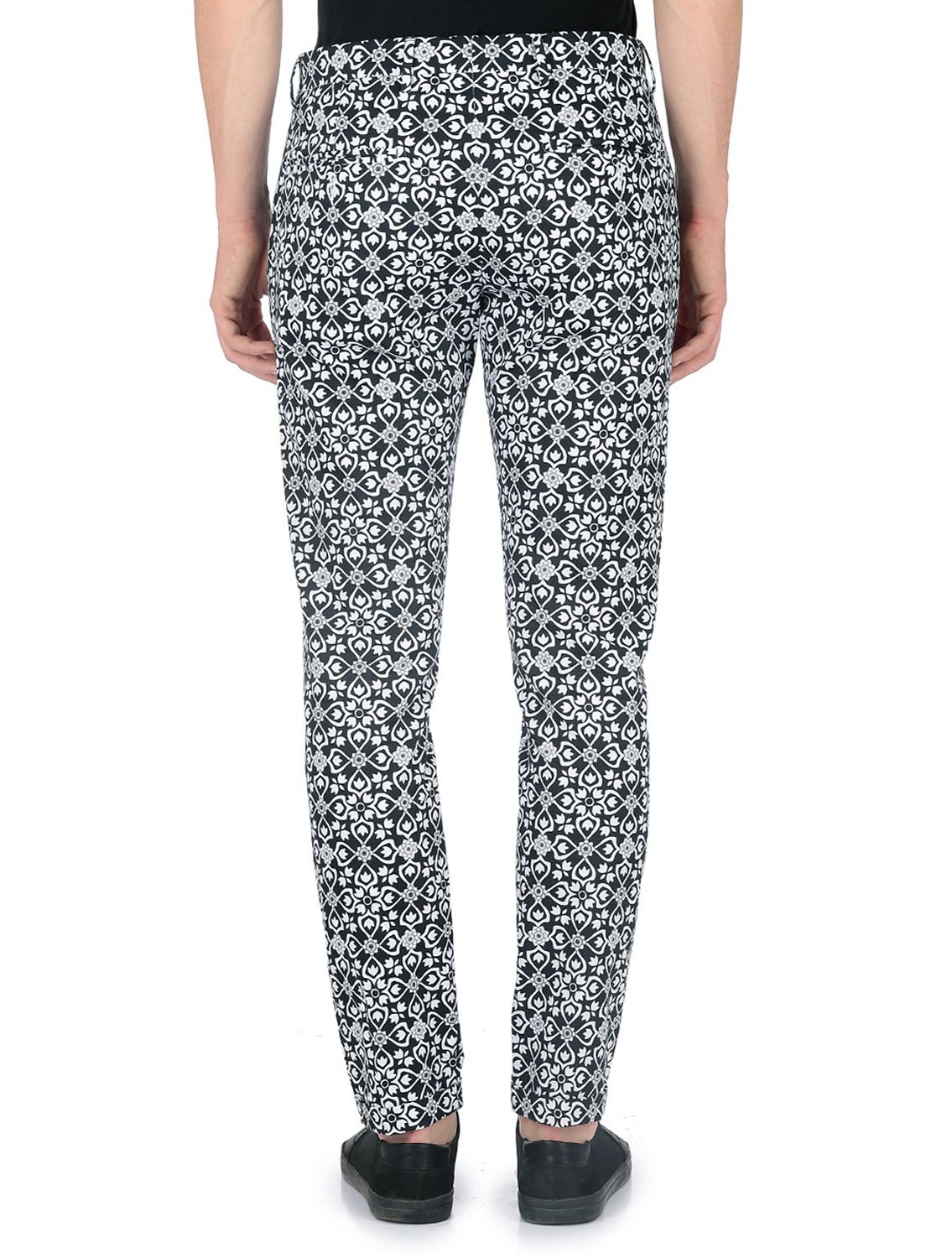 BW Trouser in Kaleido Nucifera Print