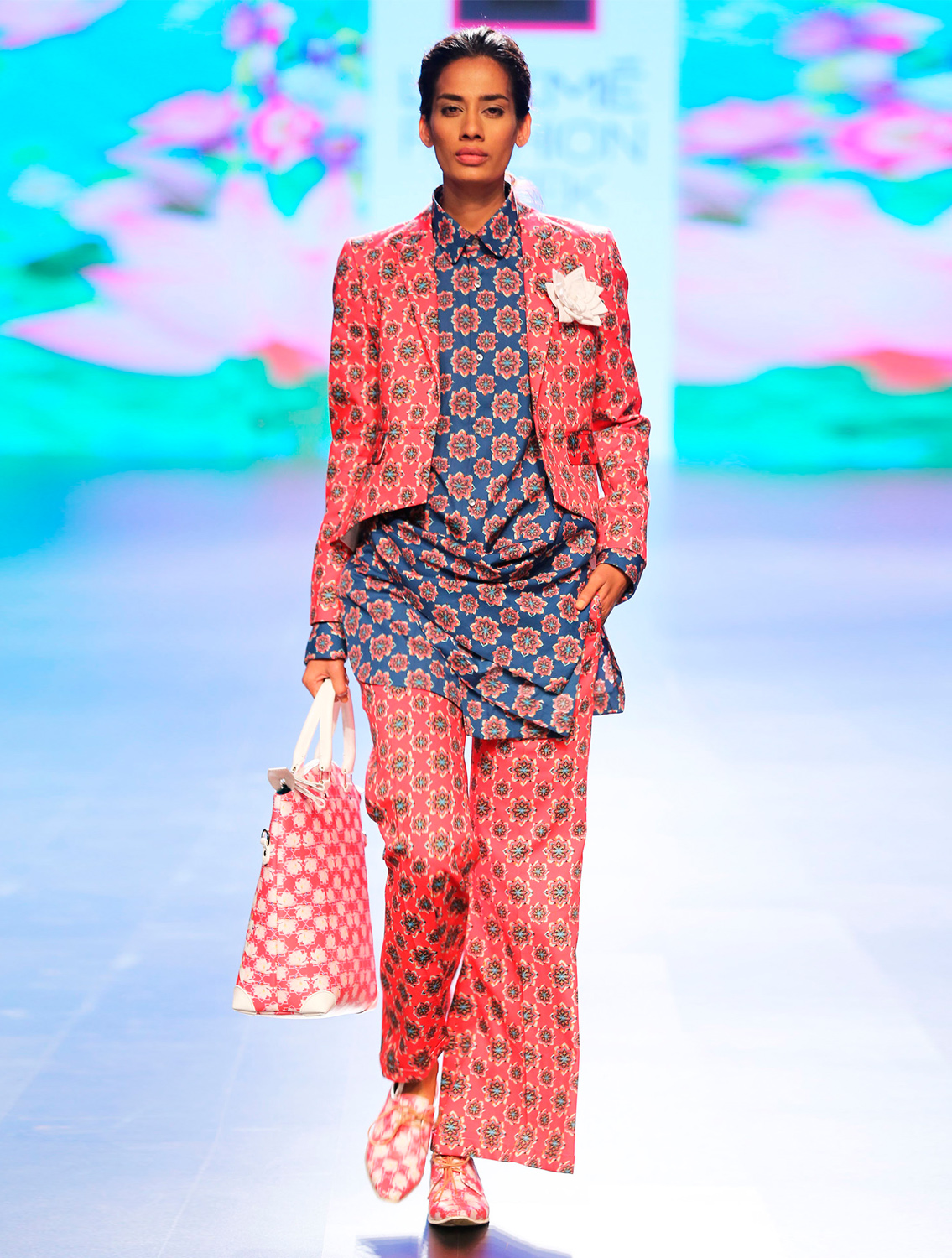 Xena Crop Blazer and Pant Set