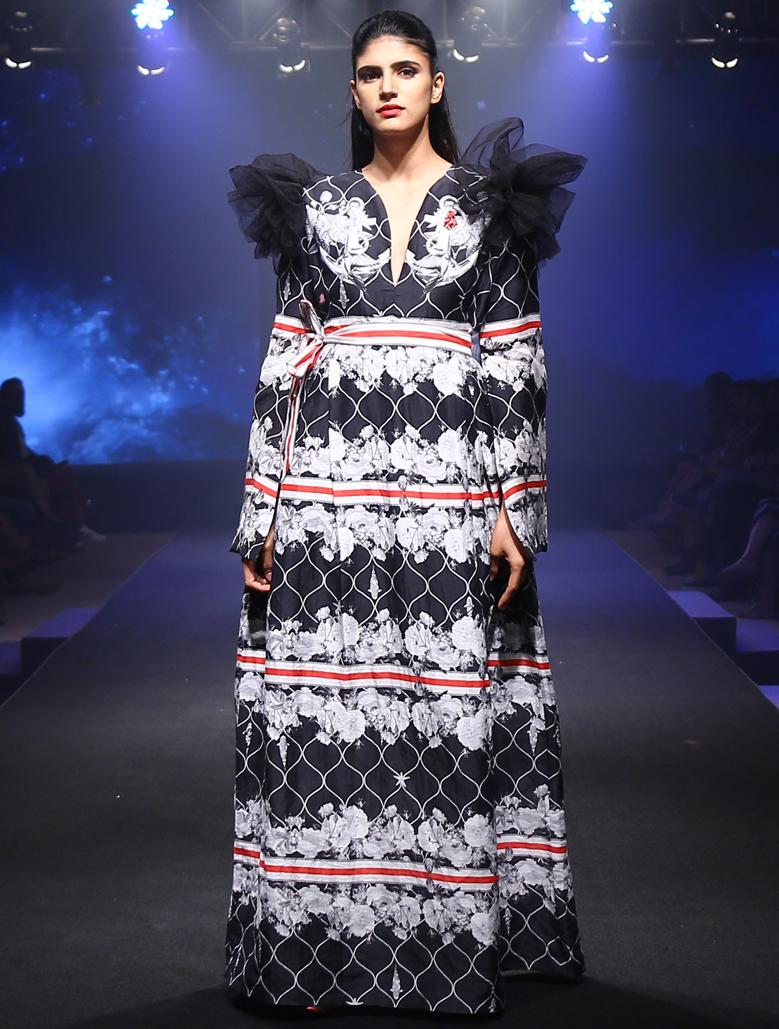 Cierna Black Slit Sleeved Long Dress