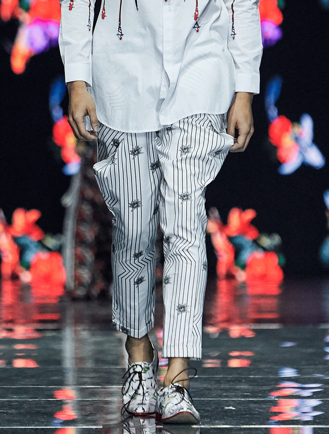 Jalaj Trousers in Fu-Hua Print