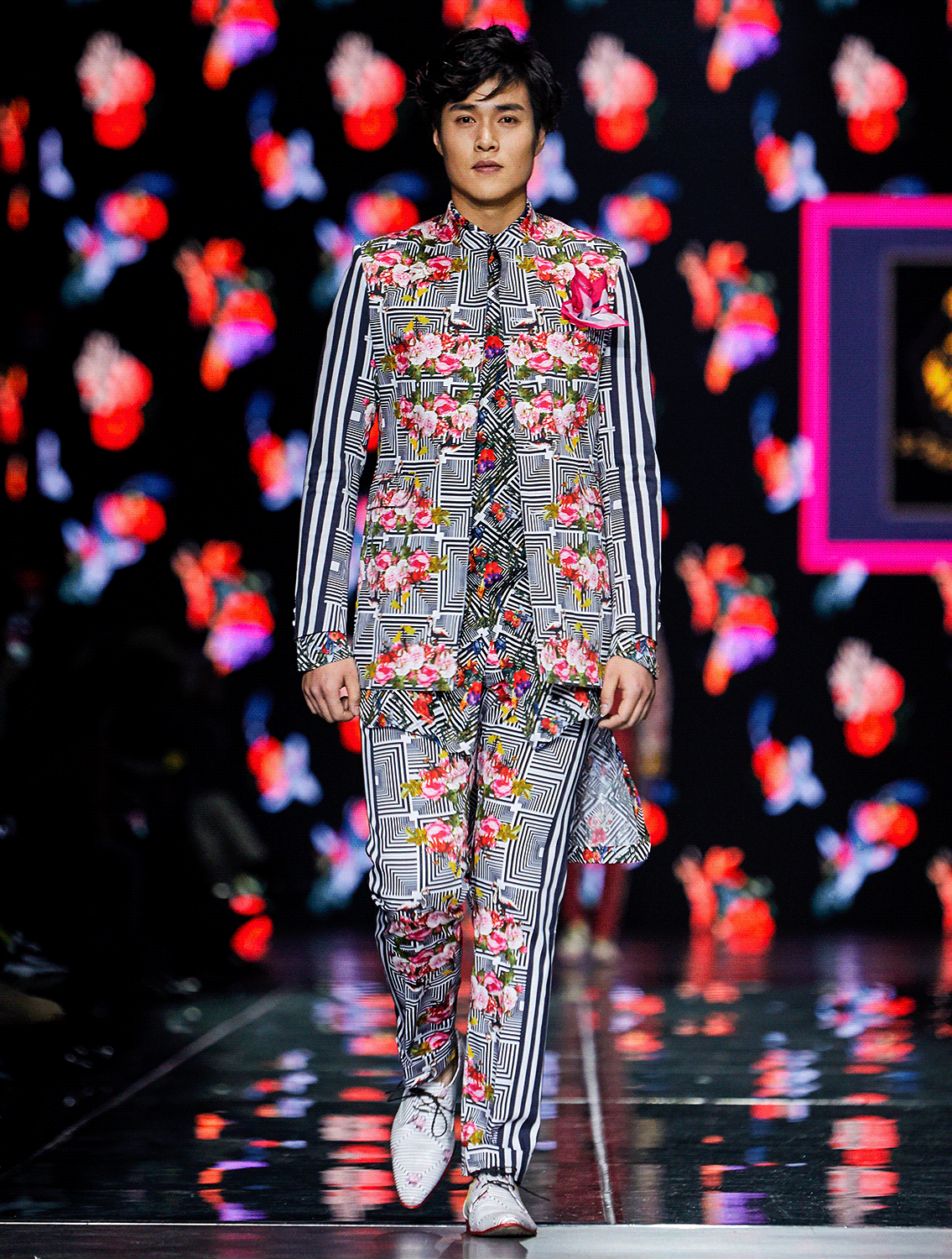 Scallion Florogeometric Printed Trousers