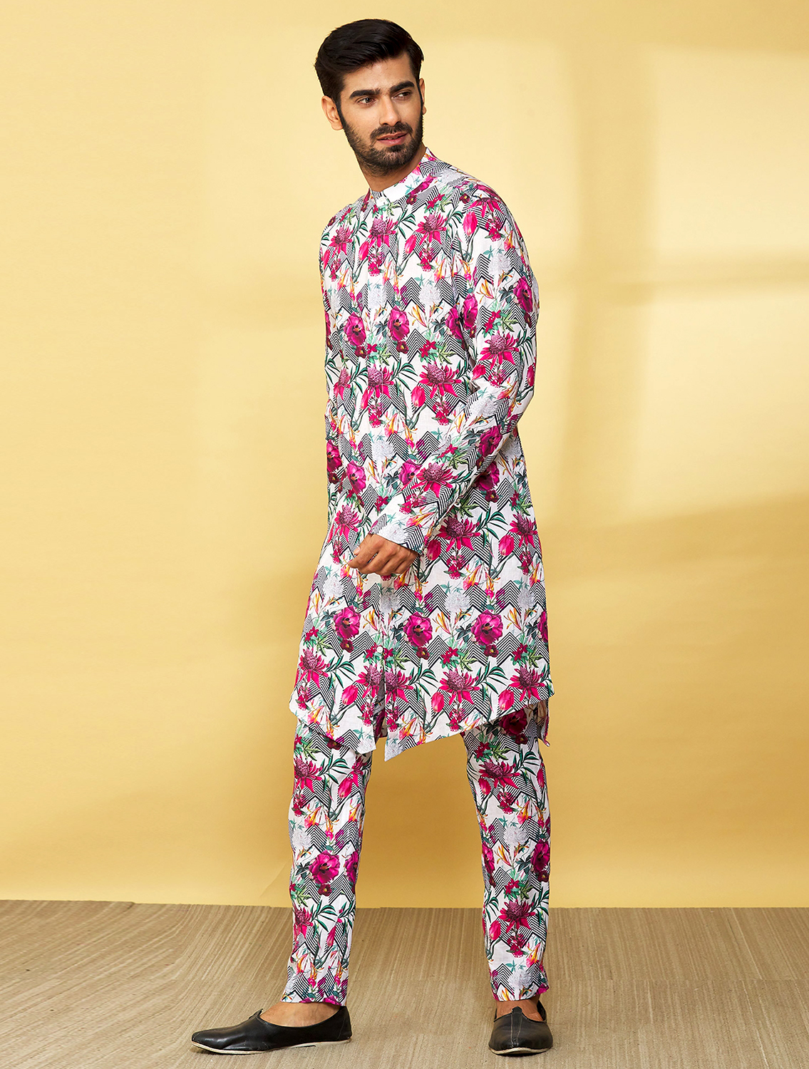 Arz Printed Kurta Pant Set