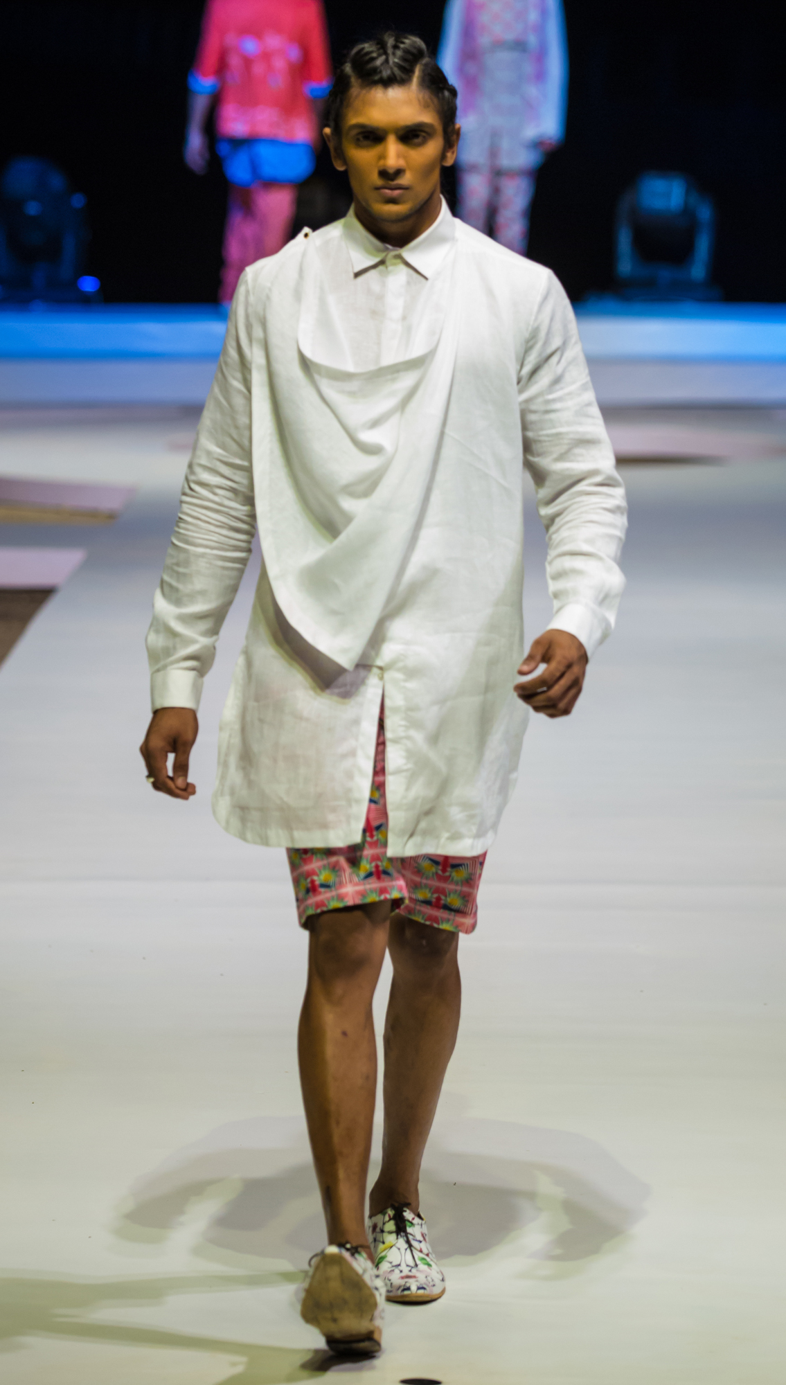 Linen White Cowl Shirt Karn Shorts