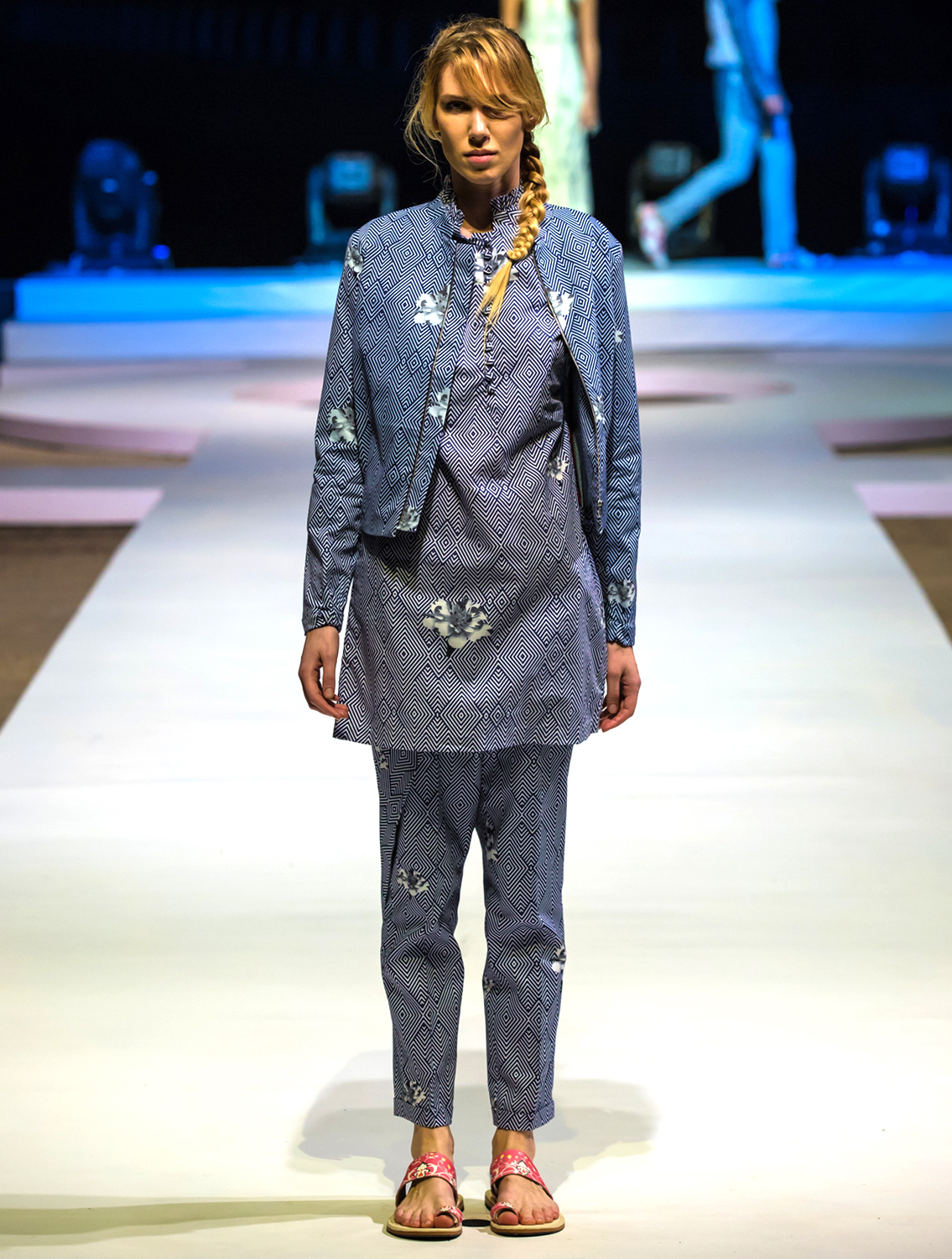 Roop Bomber Jacket Full